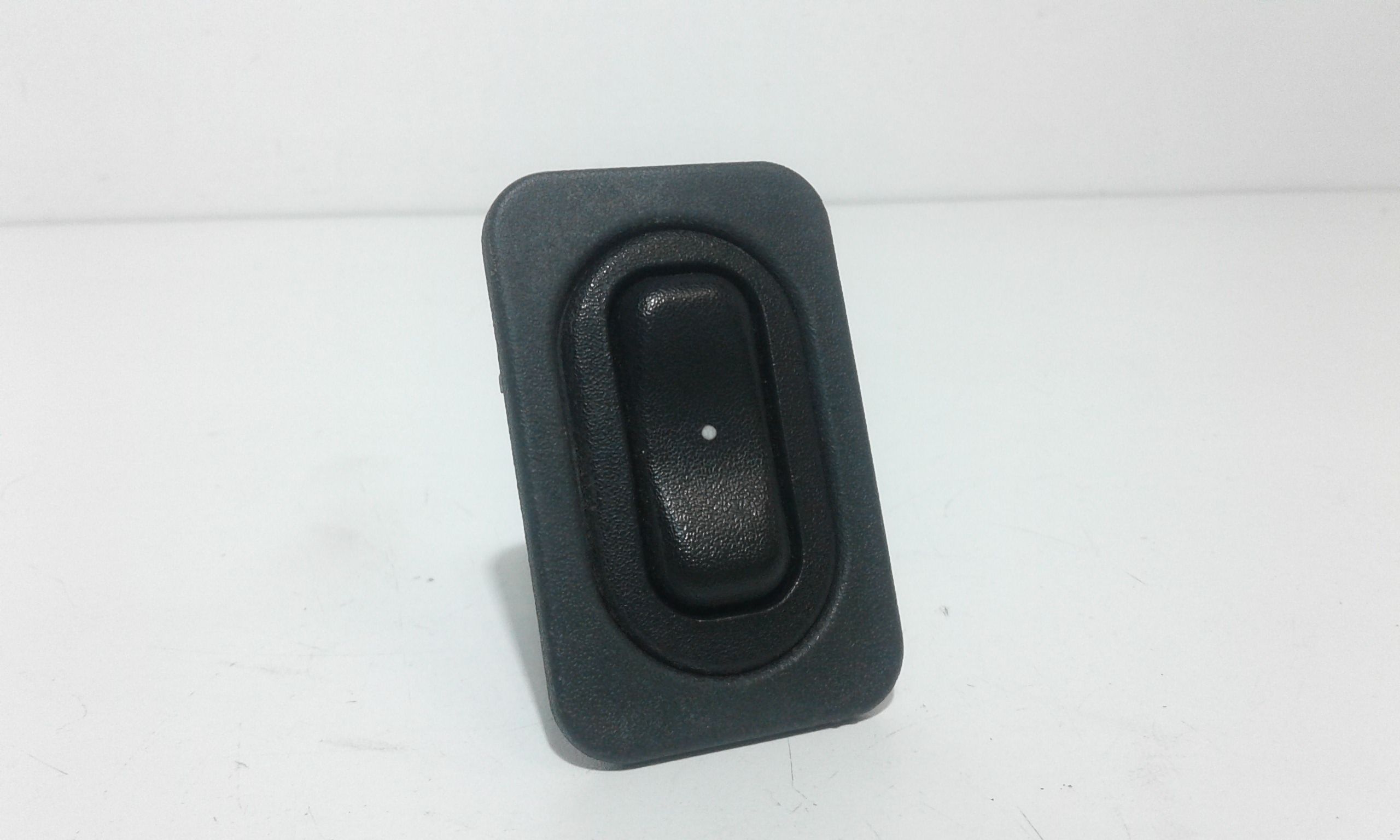 Pulsantiera Anteriore Destra Passeggero OPEL Corsa C 3P 1 Serie