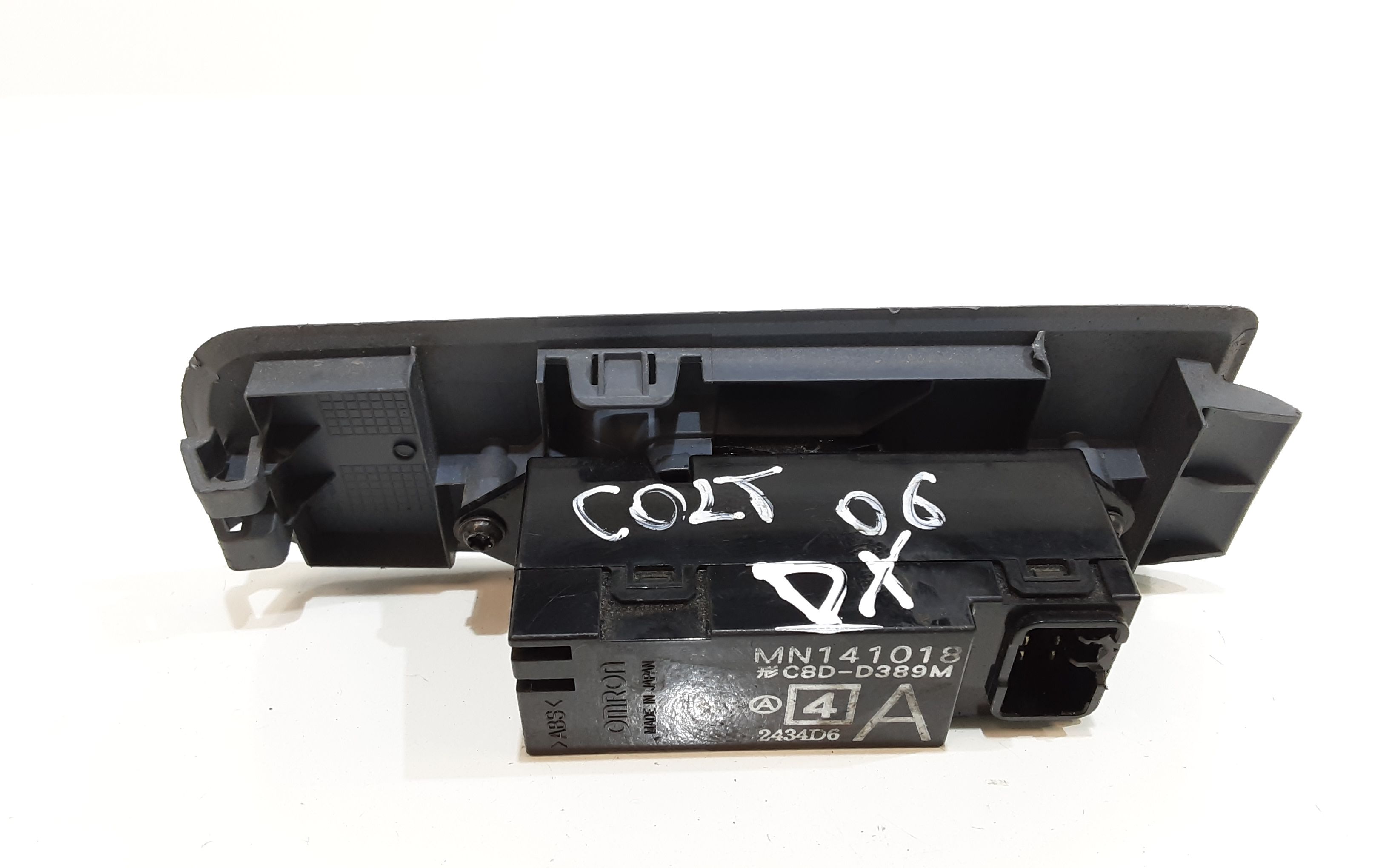 Pulsantiera Anteriore Destra Passeggero MITSUBISHI Colt Serie 3P (CZ)