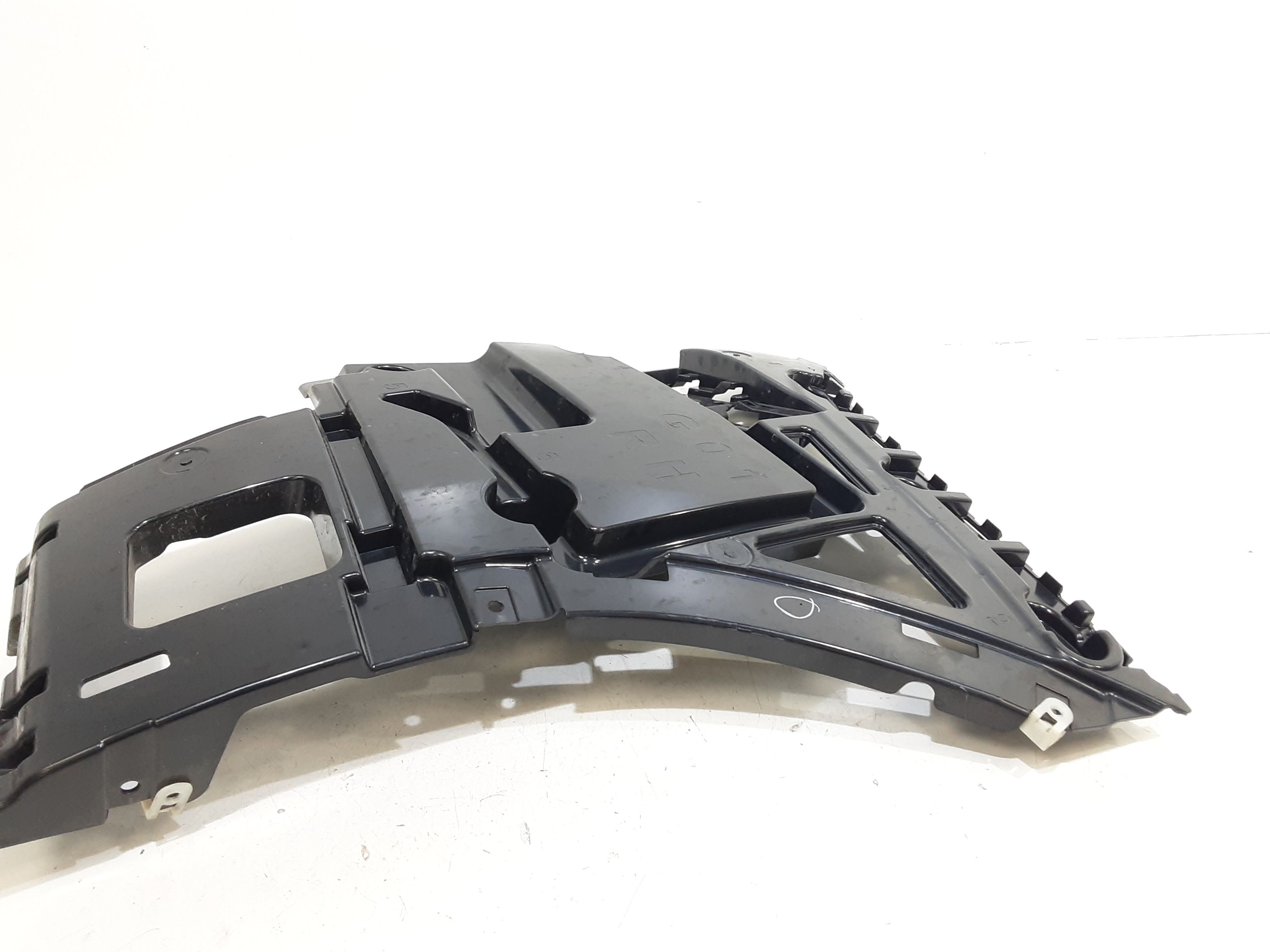 Staffe paraurti posteriore dx BMW X3 Serie M COMPETITION (510CV) (G01,F97) (3.2019>)