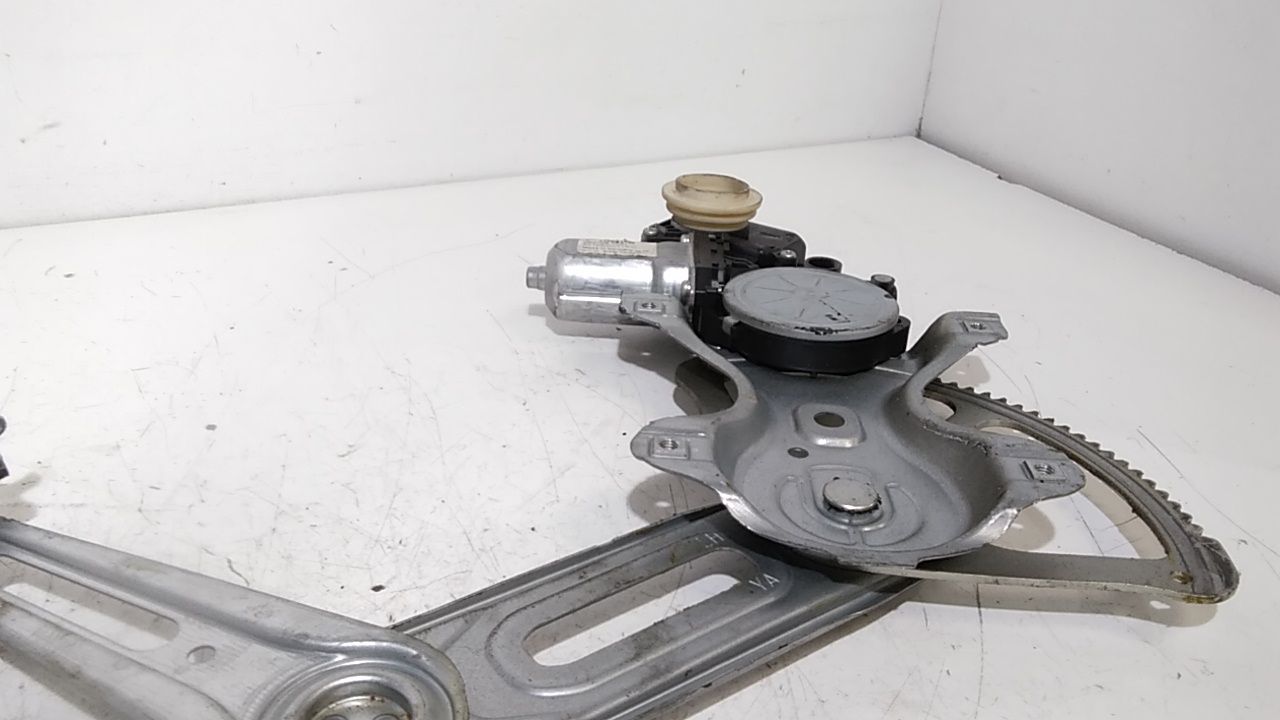 Cremagliera anteriore sinistra Guida TOYOTA Yaris 3 Serie