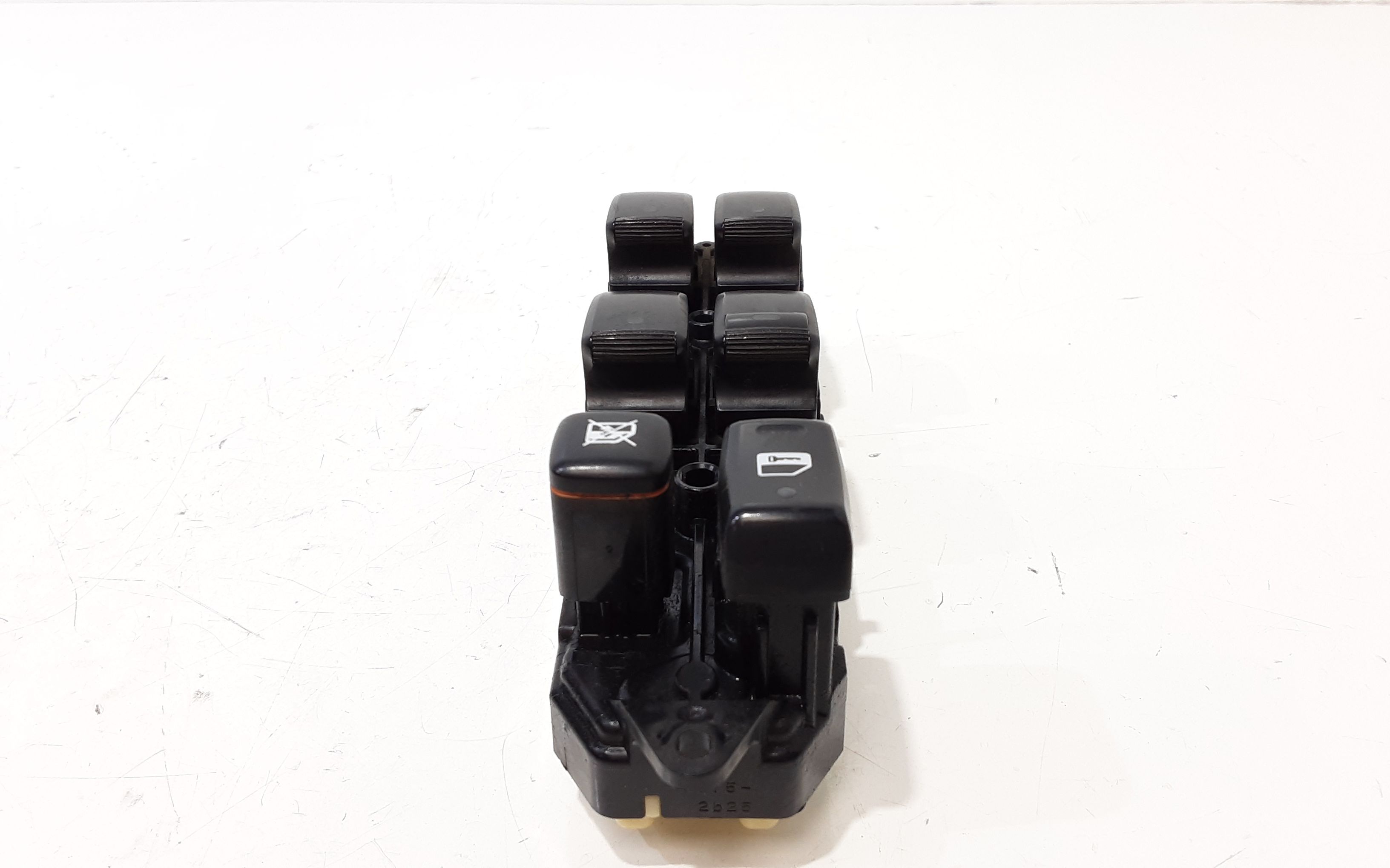 Pulsantiera anteriore sinistra Guida TOYOTA Avensis Berlina 2 Serie