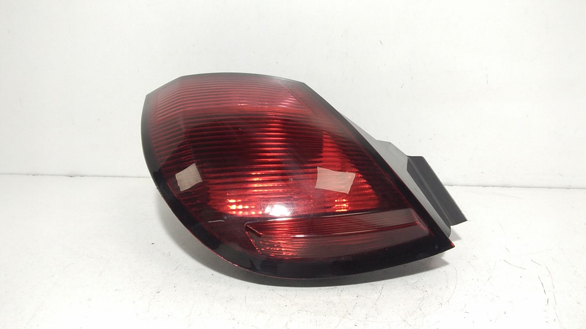 Stop fanale posteriore Destro Passeggero MITSUBISHI Colt Serie 3P (Z30)  (04>12)