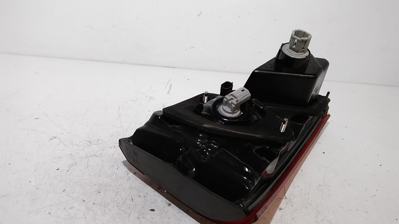 Stop Posteriore Sinistro Integrato nel Portello NISSAN Qashqai Serie