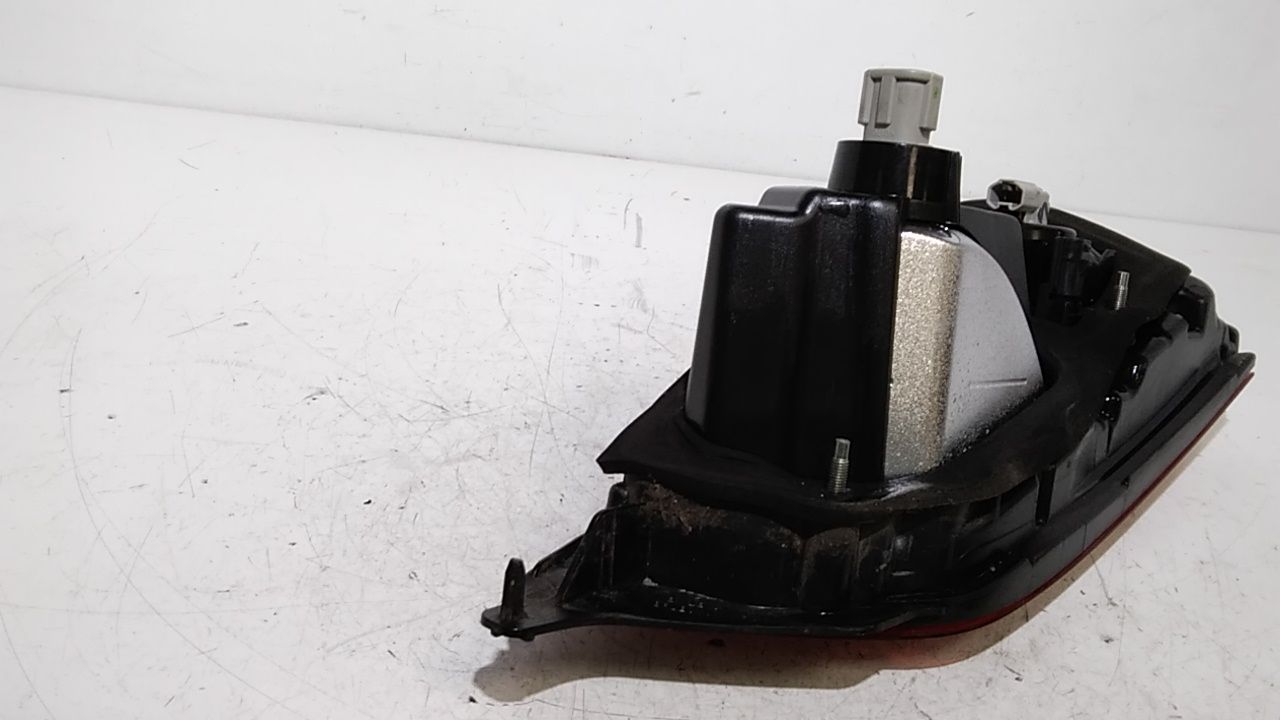 Stop Posteriore Sinistro Integrato nel Portello NISSAN Qashqai Serie