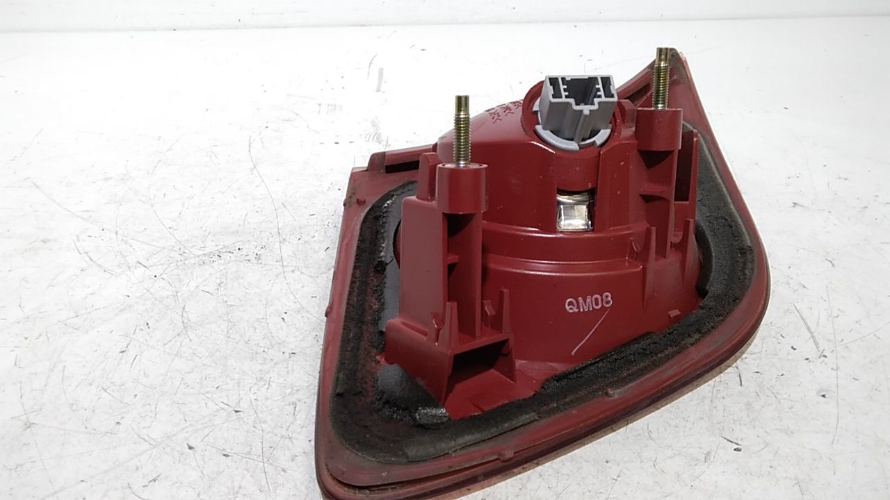 Stop Posteriore Destro Integrato nel Portello MAZDA 3 Berlina Serie (03>09)