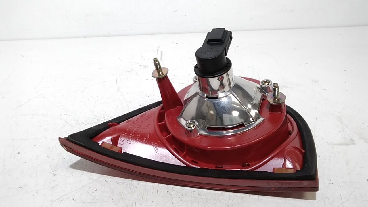 Stop Posteriore Destro Integrato nel Portello VOLKSWAGEN Golf 5 Berlina (03>08)