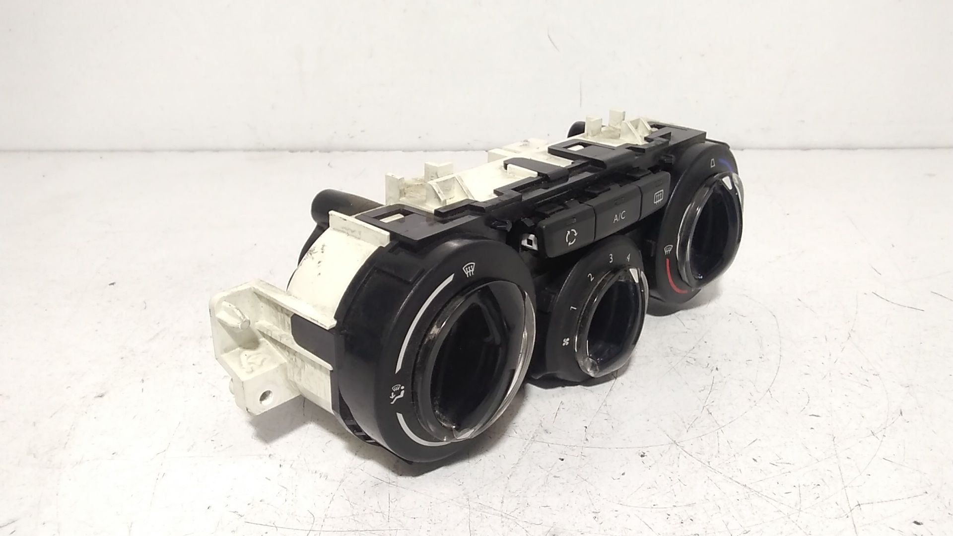 Comandi Clima PEUGEOT 208 Serie (12>19)