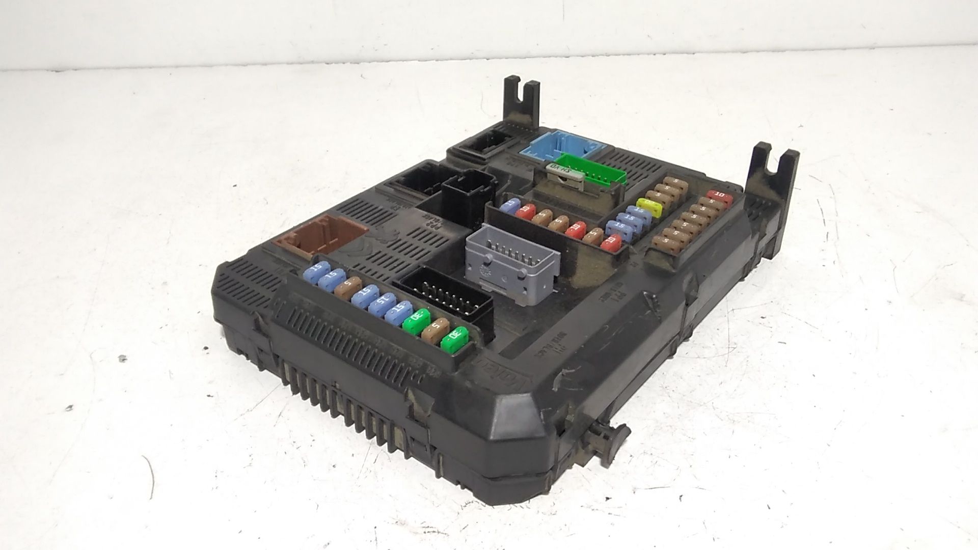 Body Computer PEUGEOT 208 Serie (12>19)