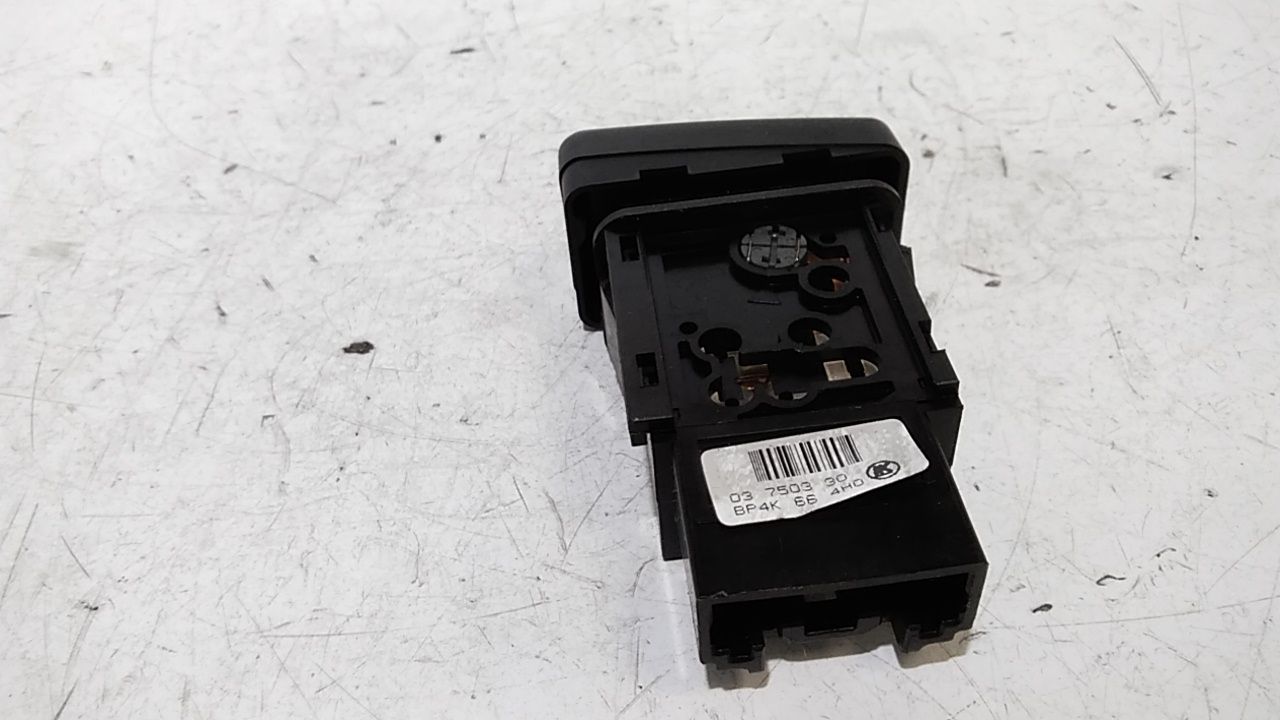 Pulsante luci di emergenza MAZDA 3 Berlina Serie (03>09)
