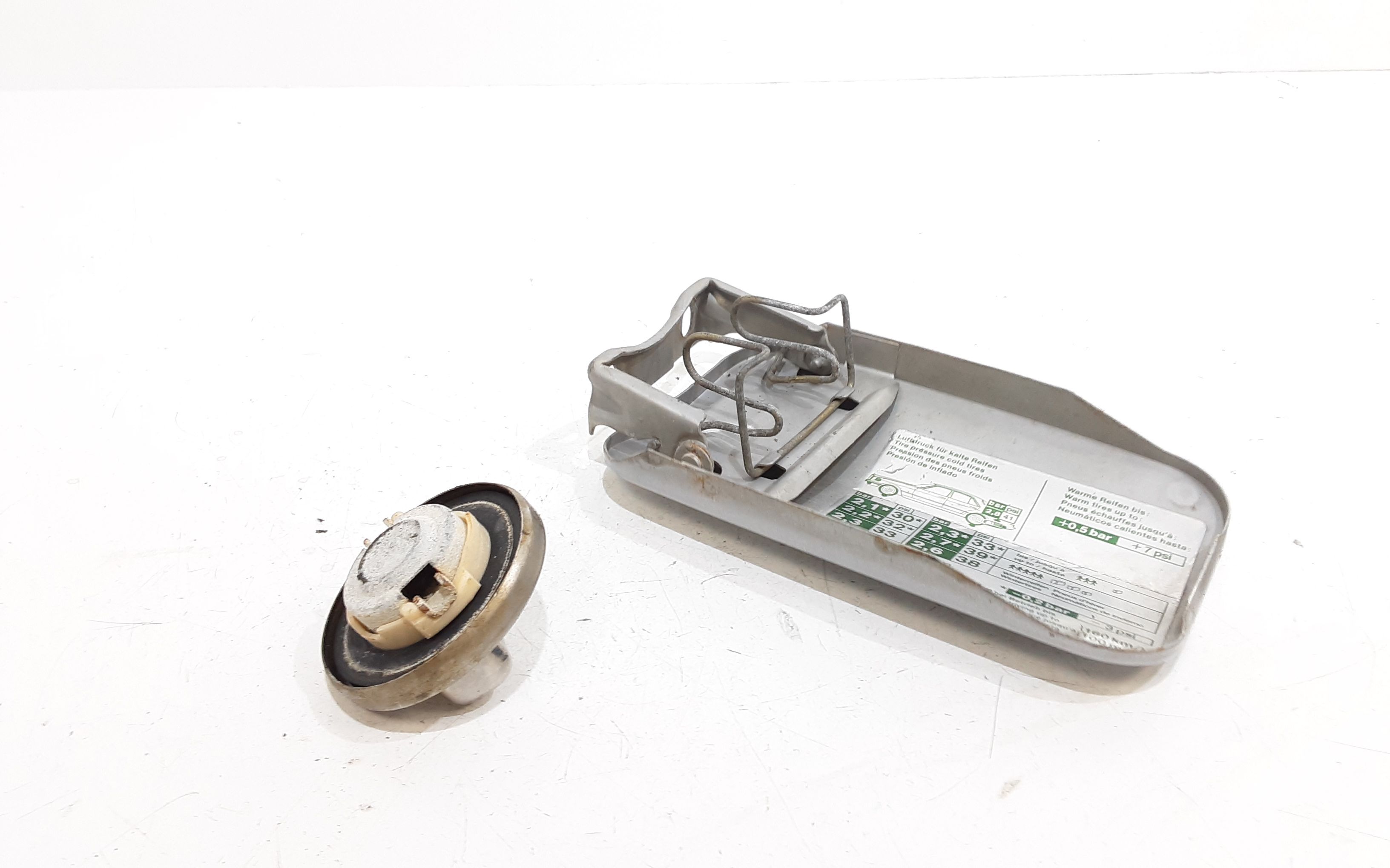 Sportellino Carburante MERCEDES Classe S W126 2 Serie