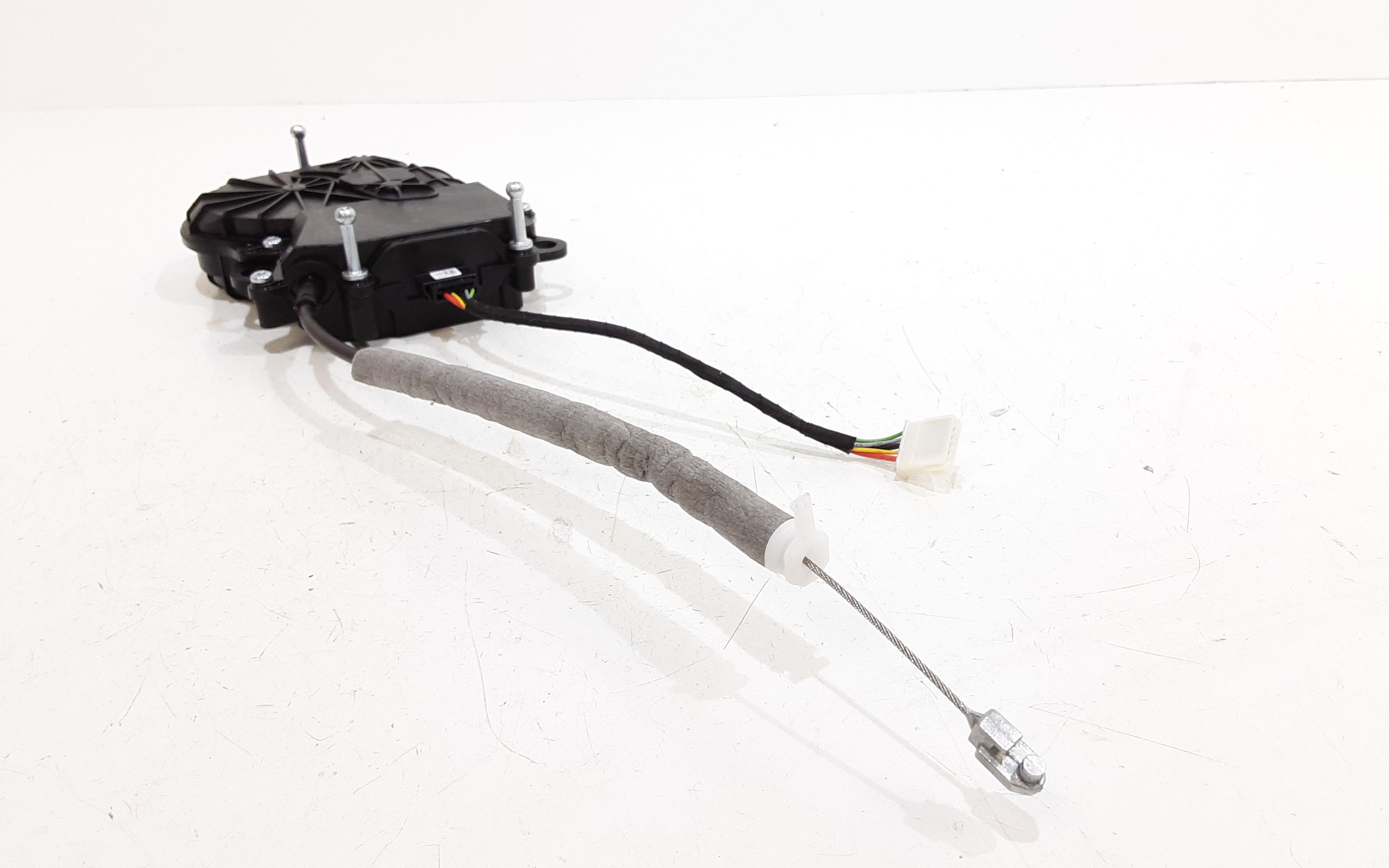 Motorino apertura bagagliaio posteriore BMW X1 Xdrive (G01) (18>)