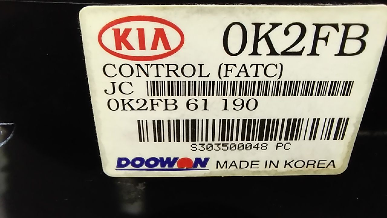 Comandi Clima KIA Carens 1 Serie