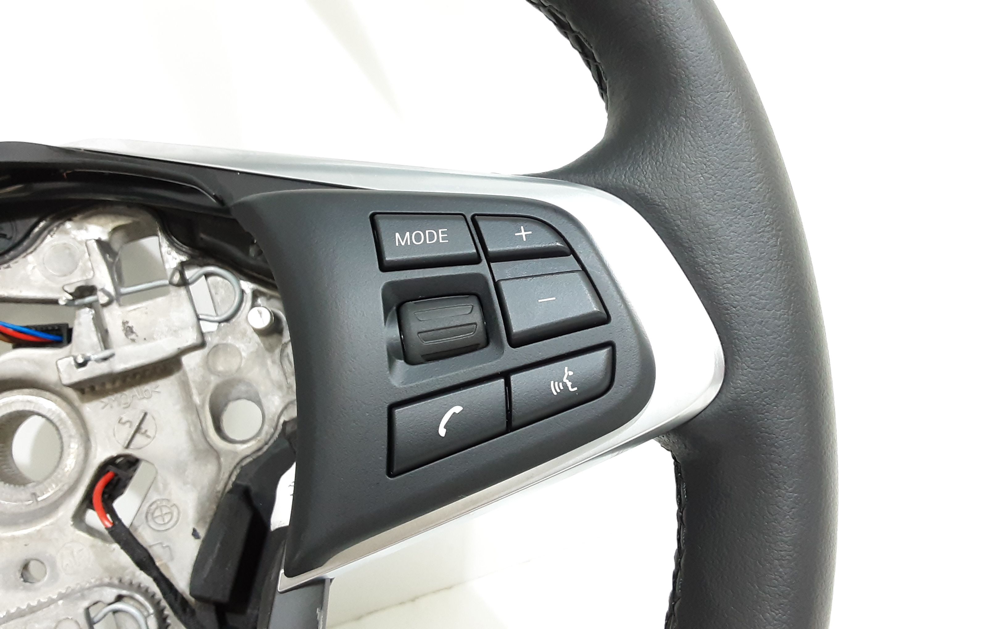 Volante BMW X1 Xdrive (G01) (18>)