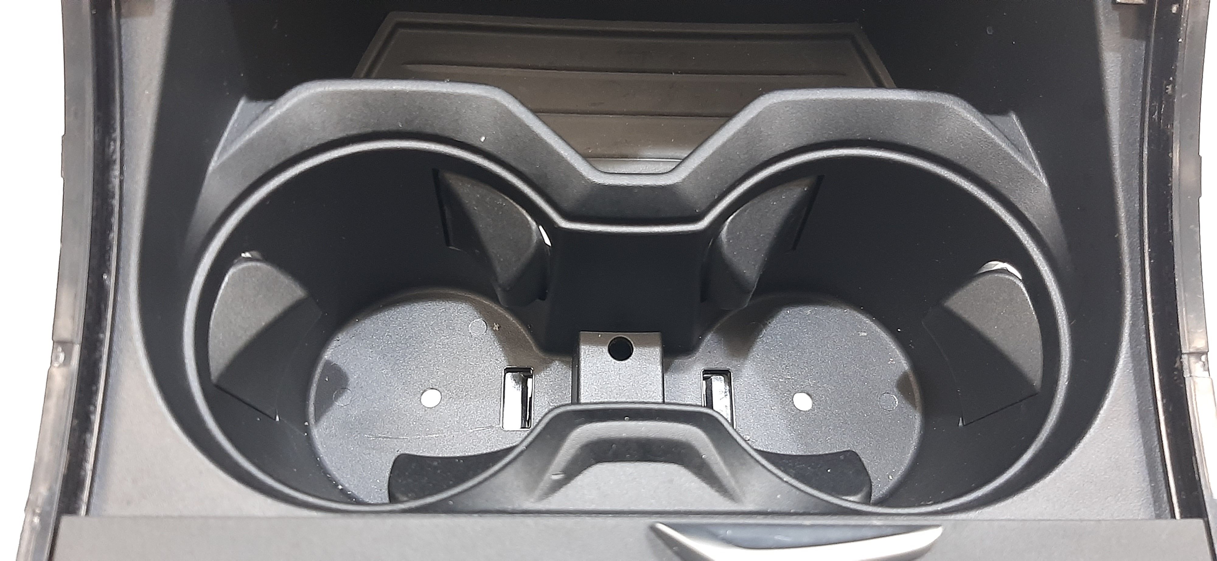 Vano porta bibite BMW X1 Xdrive (G01) (18>)