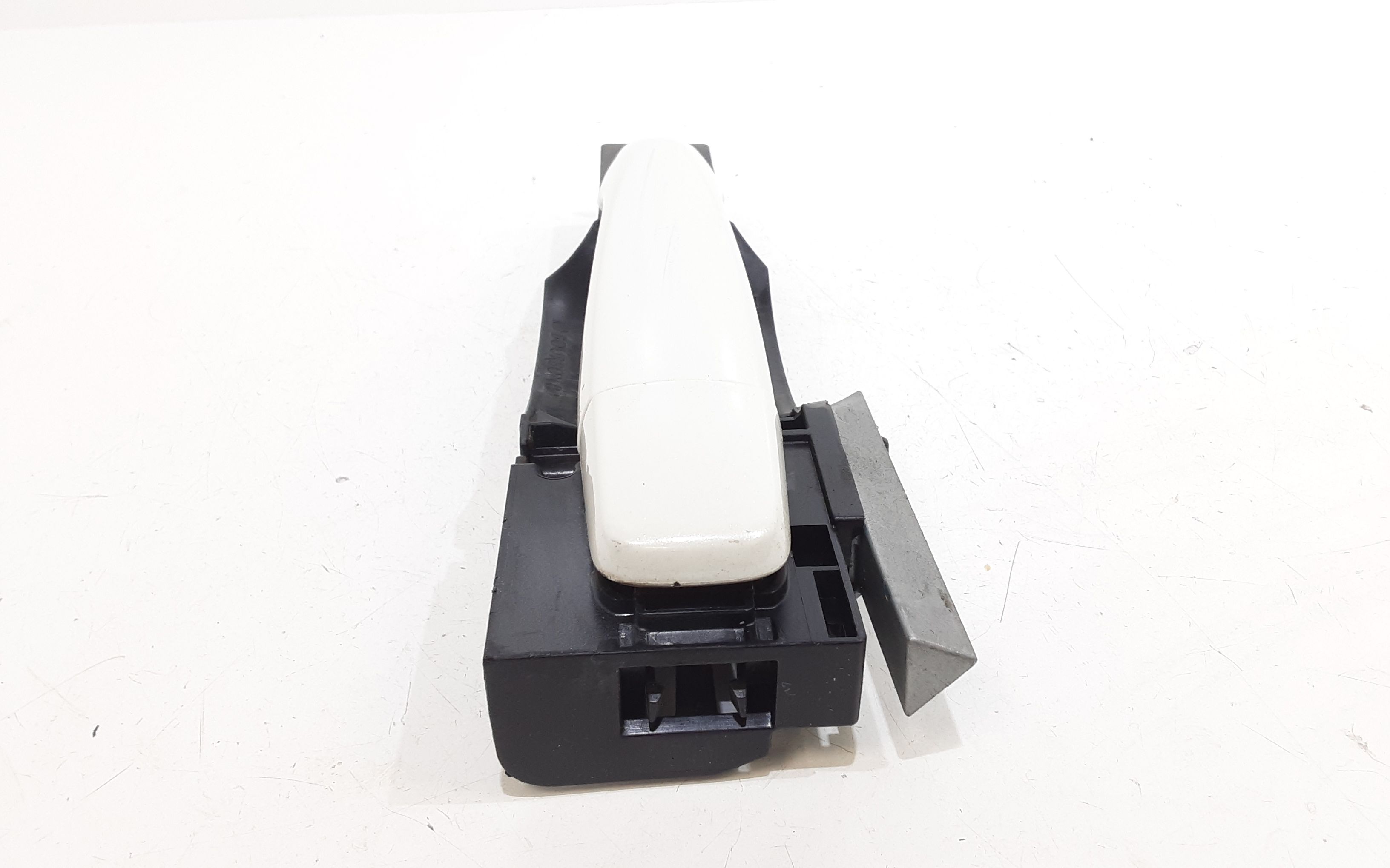 Maniglia esterna Posteriore Sinistra NISSAN Qashqai Serie