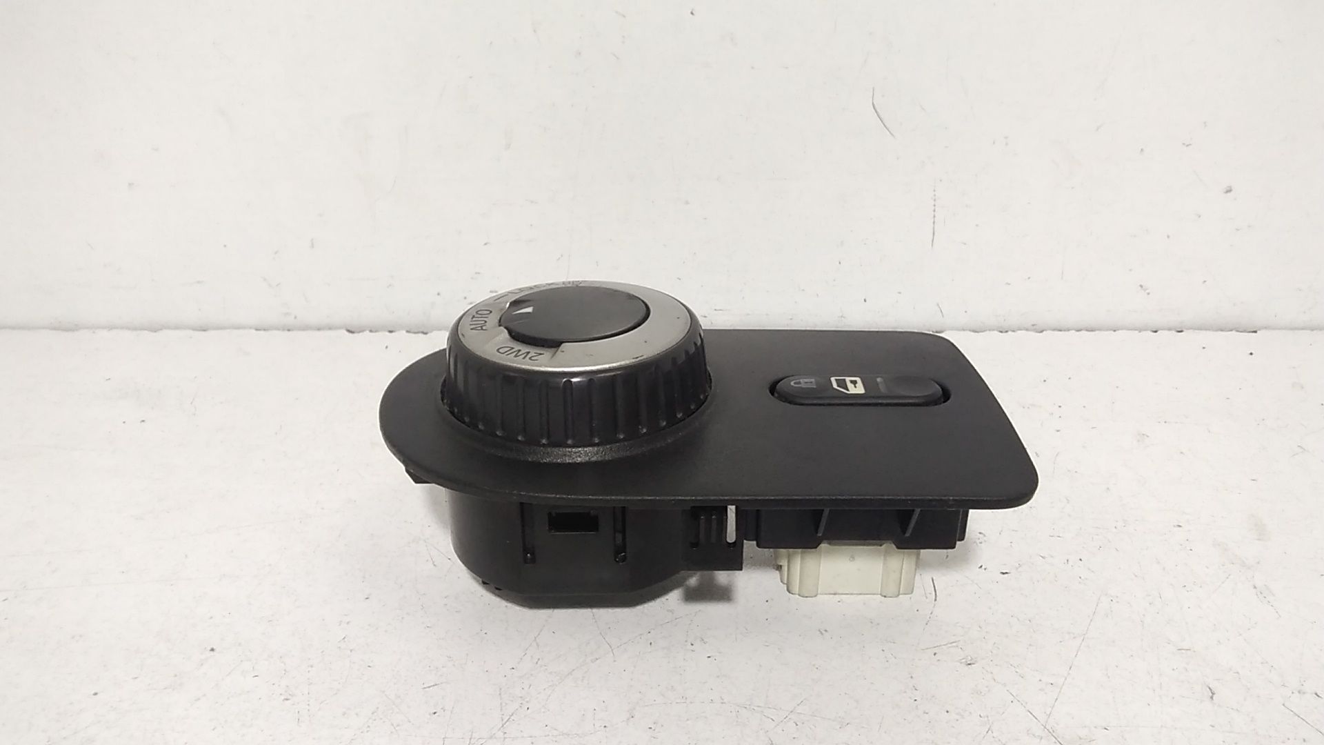 Pulsante controllo stabilit NISSAN Qashqai +2
