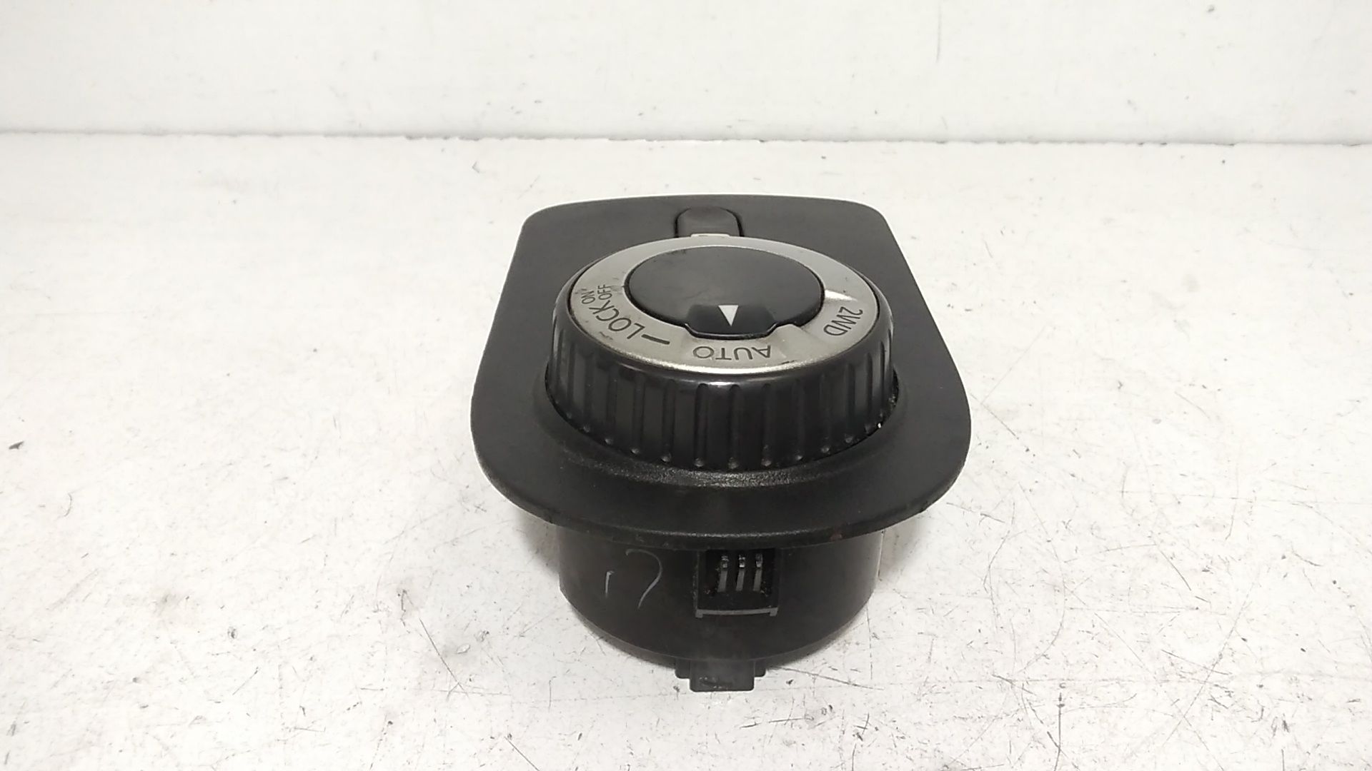 Pulsante controllo stabilit NISSAN Qashqai +2