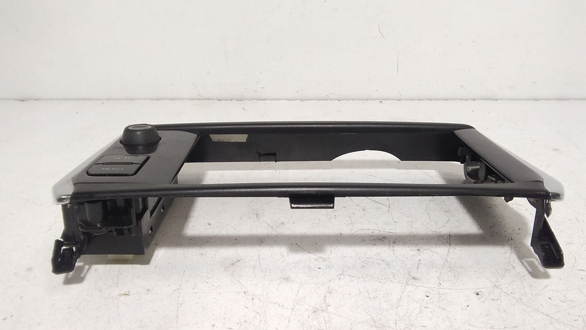 Comandi controllo radio PEUGEOT 208 Serie (12>19)