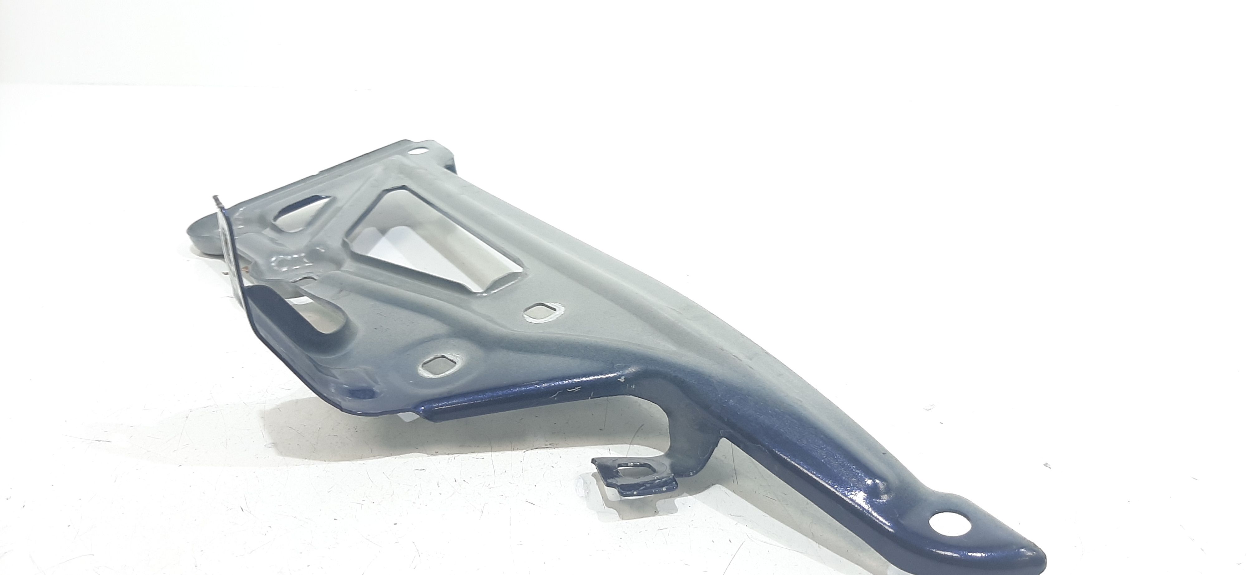 Staffa superiore parafango ant. SX BMW X1 Xdrive (G01) (18>)