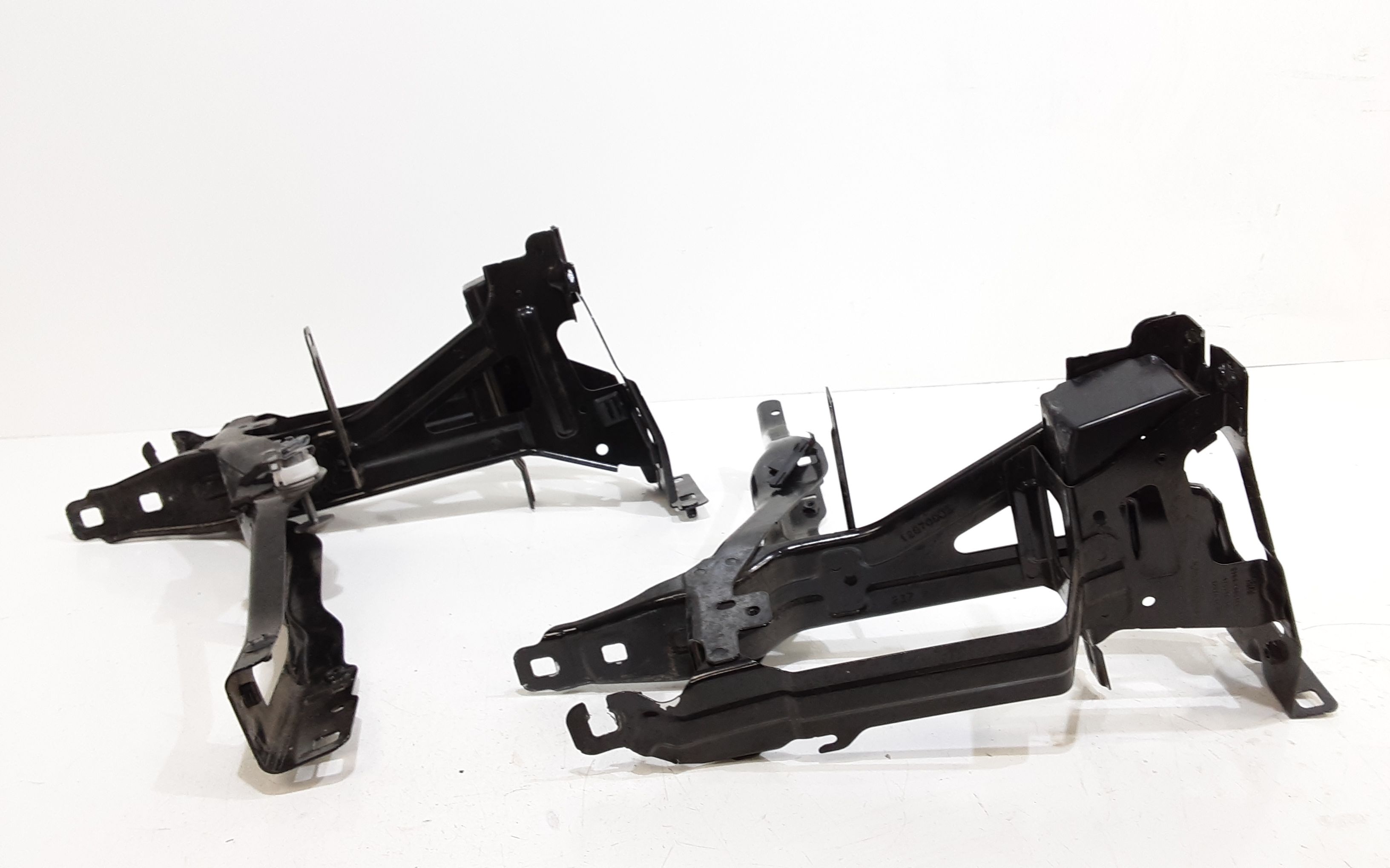 Staffe guida rinforzo paraurti anteriore BMW X4 Serie (G02) (18>)