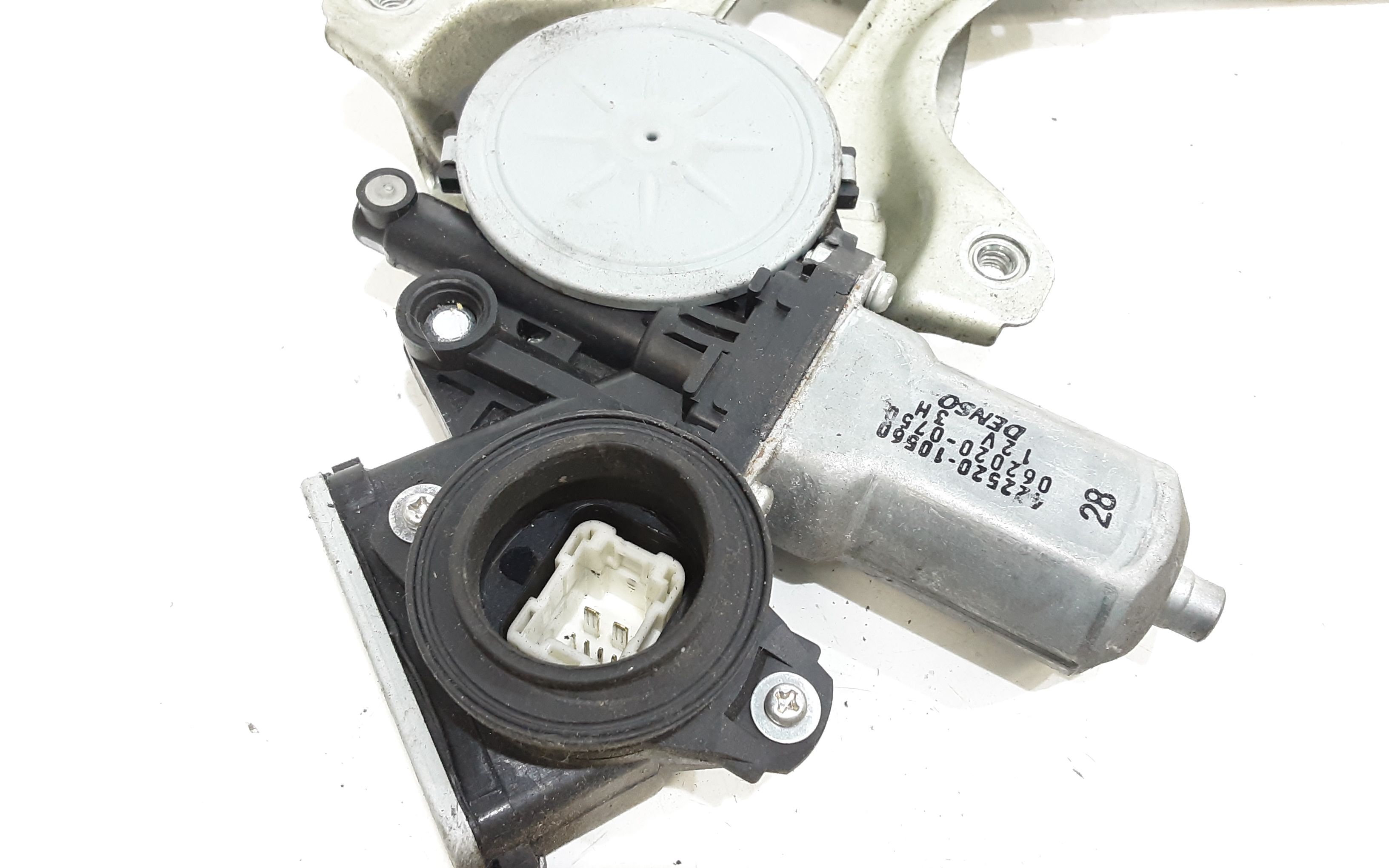 Cremagliera anteriore sinistra Guida TOYOTA Yaris 3 Serie