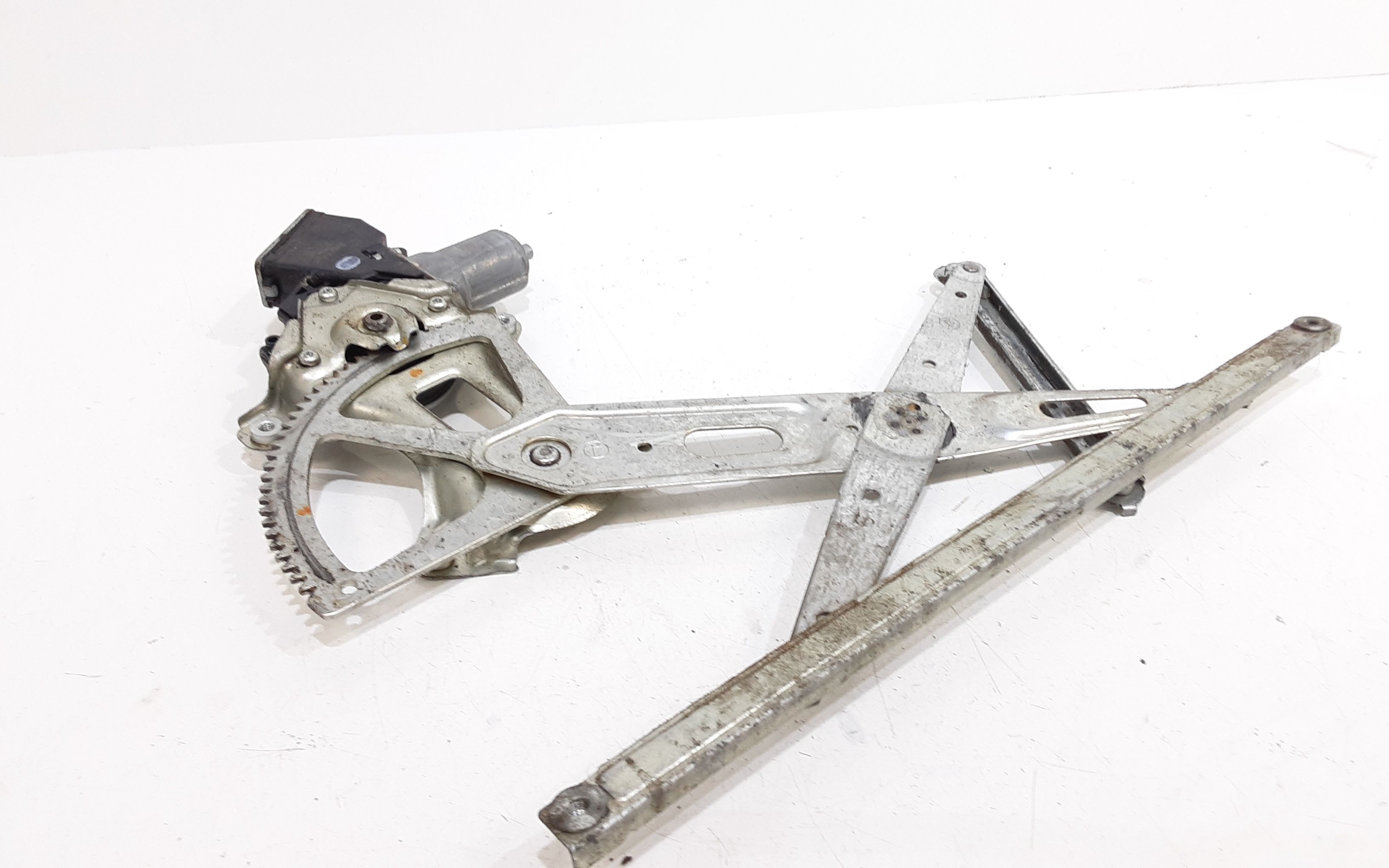 Cremagliera anteriore sinistra Guida TOYOTA Yaris 3 Serie