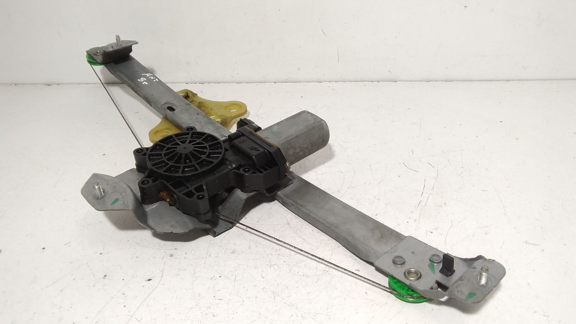 Cremagliera anteriore sinistra Guida RENAULT Clio Serie IV (12>19)