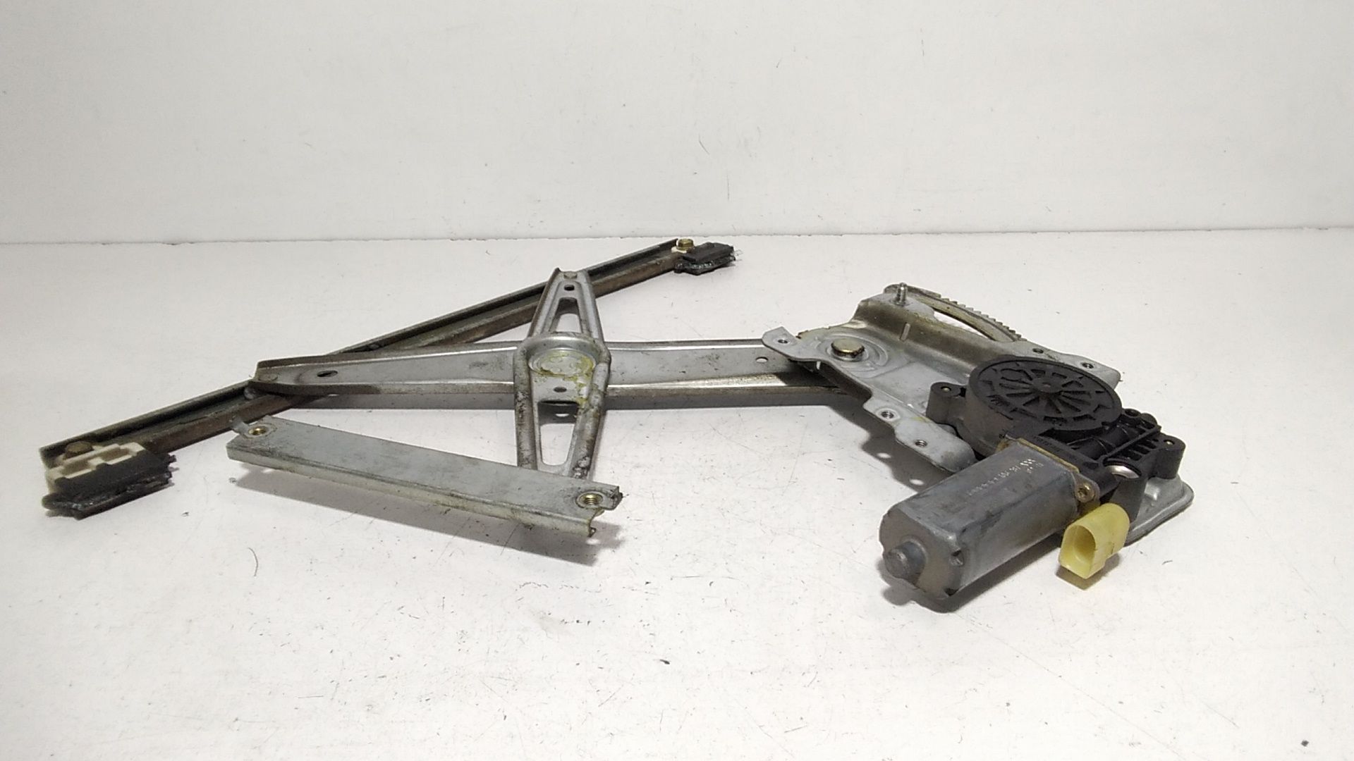 Cremagliera anteriore destra passeggero TOYOTA Yaris 1 Serie