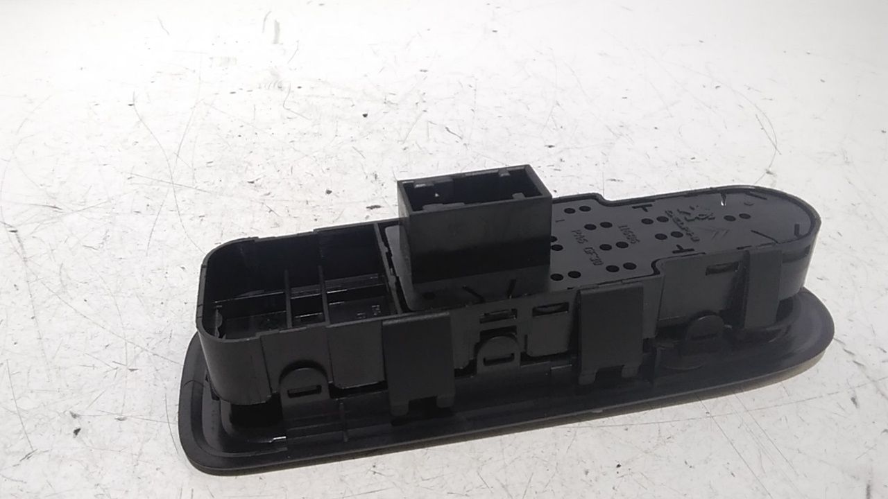 Pulsantiera anteriore sinistra Guida PEUGEOT 308 S. Wagon