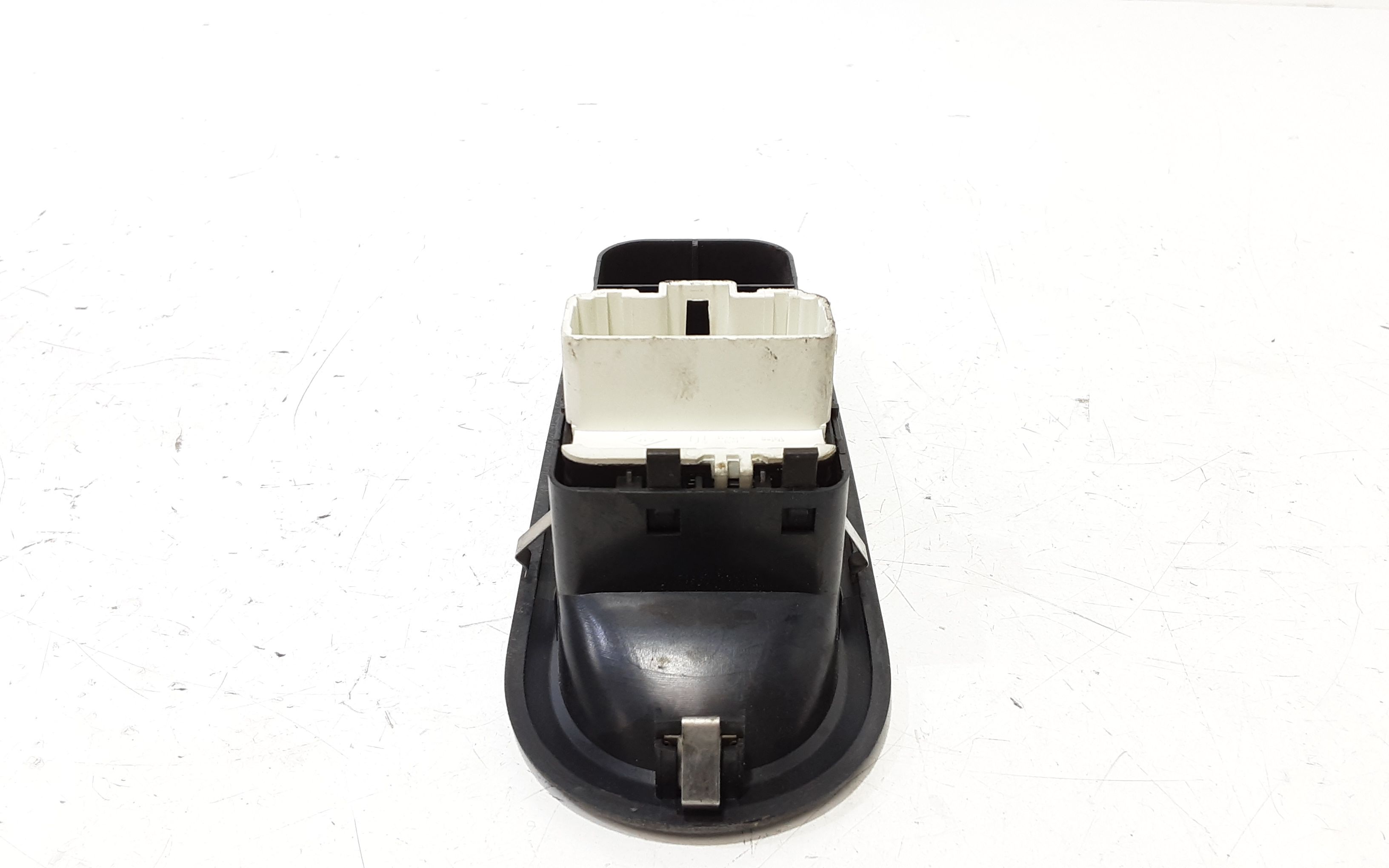 Pulsantiera anteriore sinistra Guida RENAULT Clio Serie (04>08)