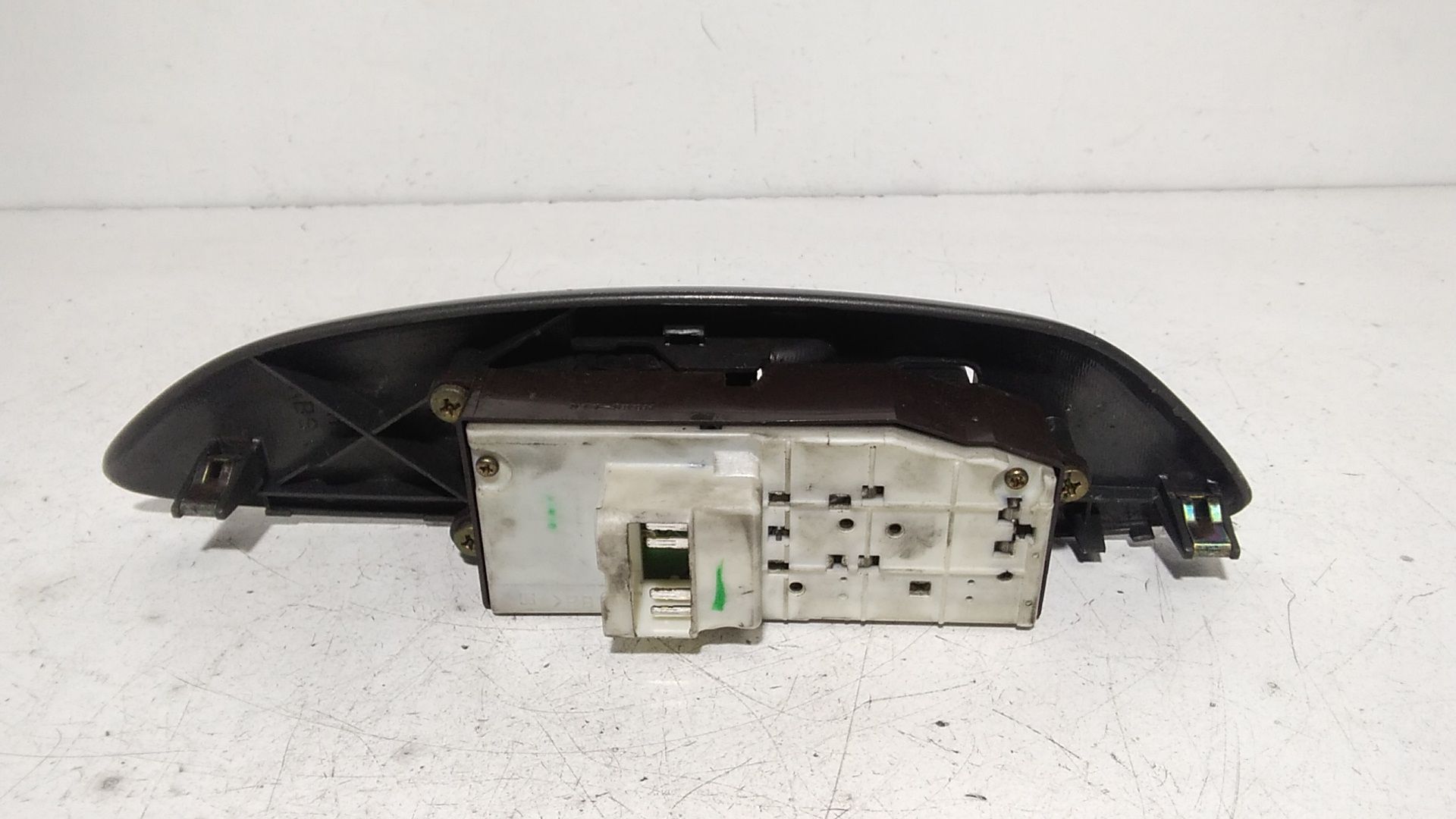 Pulsantiera anteriore sinistra Guida TOYOTA Yaris 1 Serie