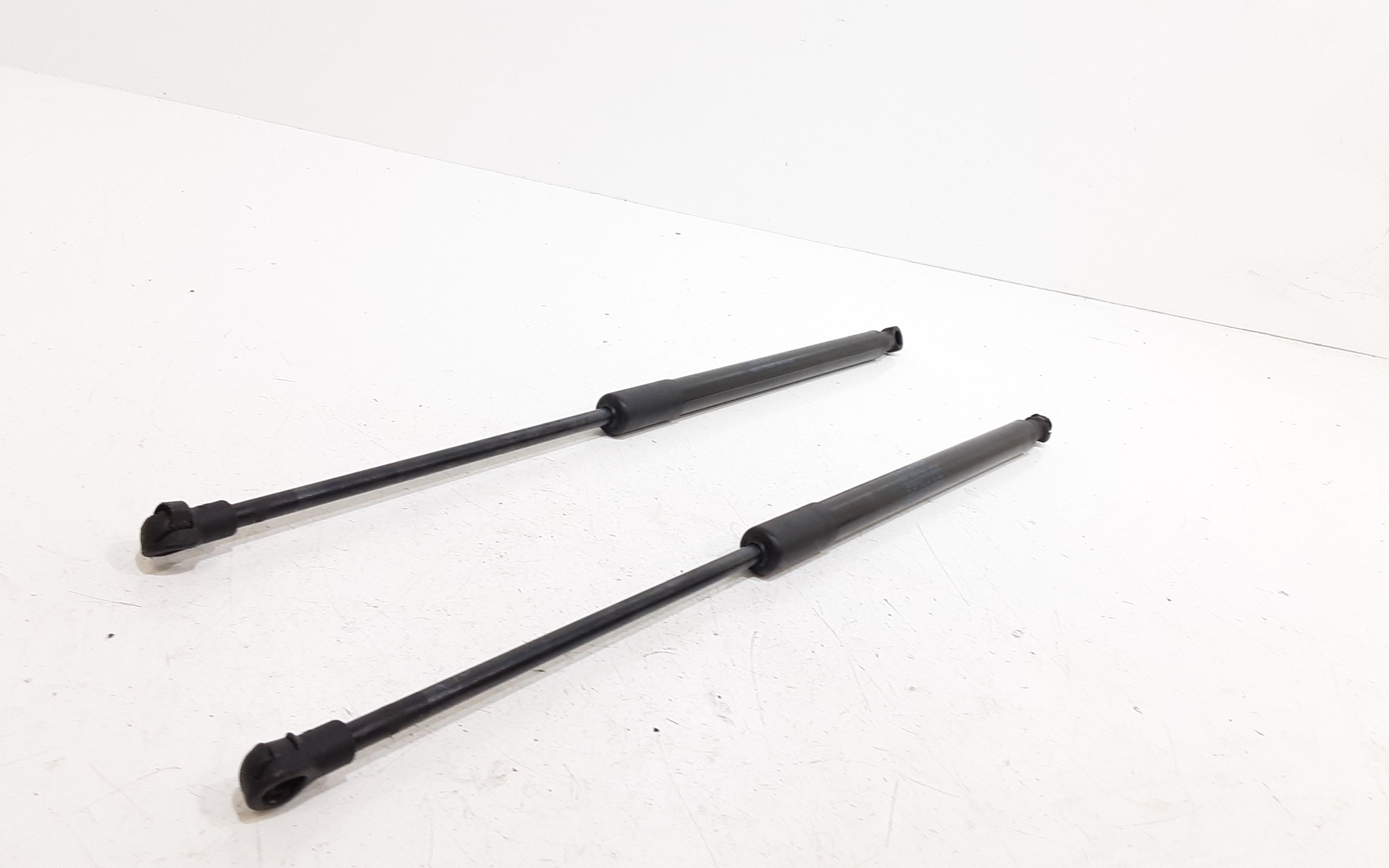 Pistoncini cofano Post. SMART Forfour 453