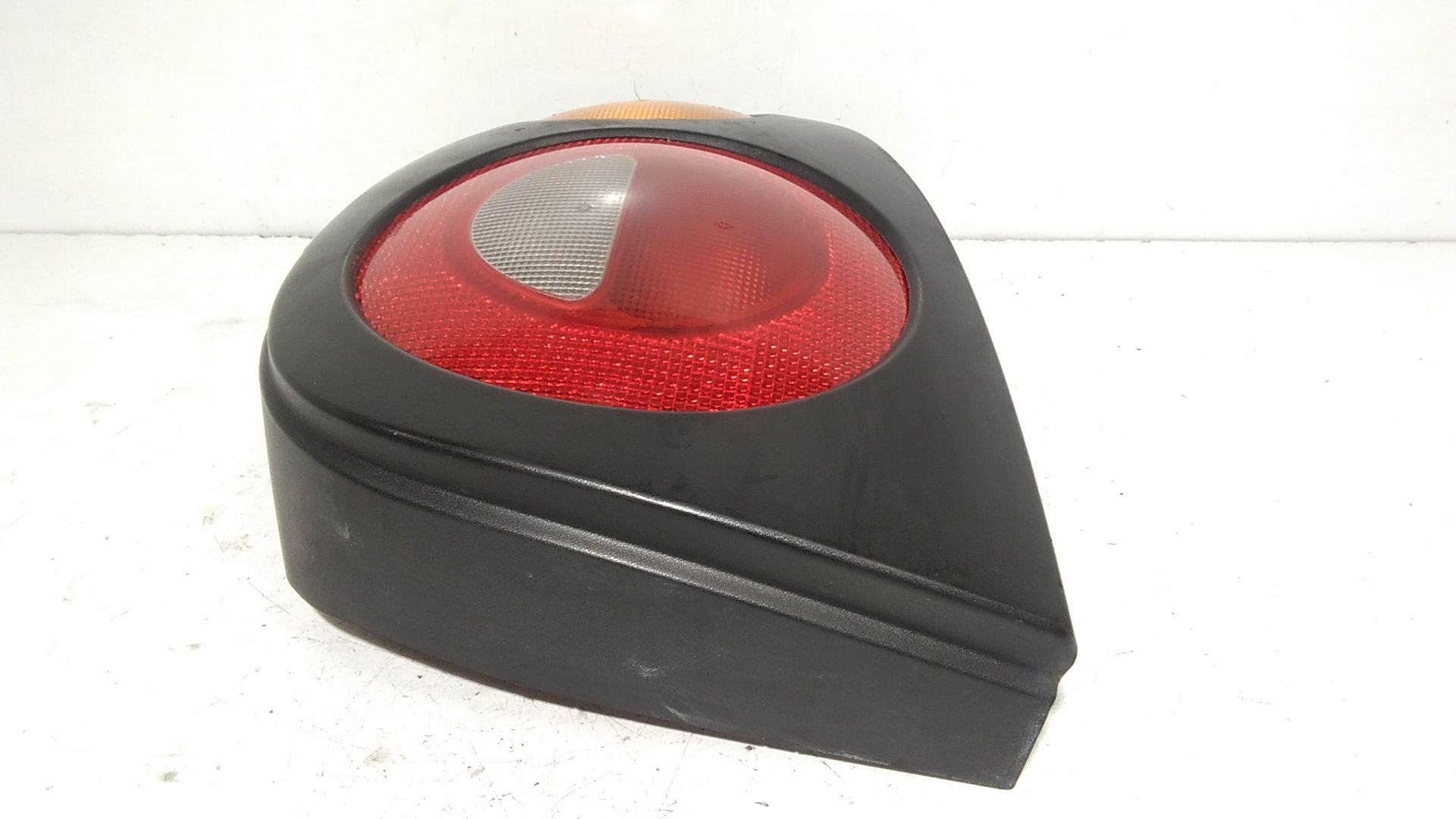 Stop fanale posteriore Destro Passeggero RENAULT Megane Coach (96>99)