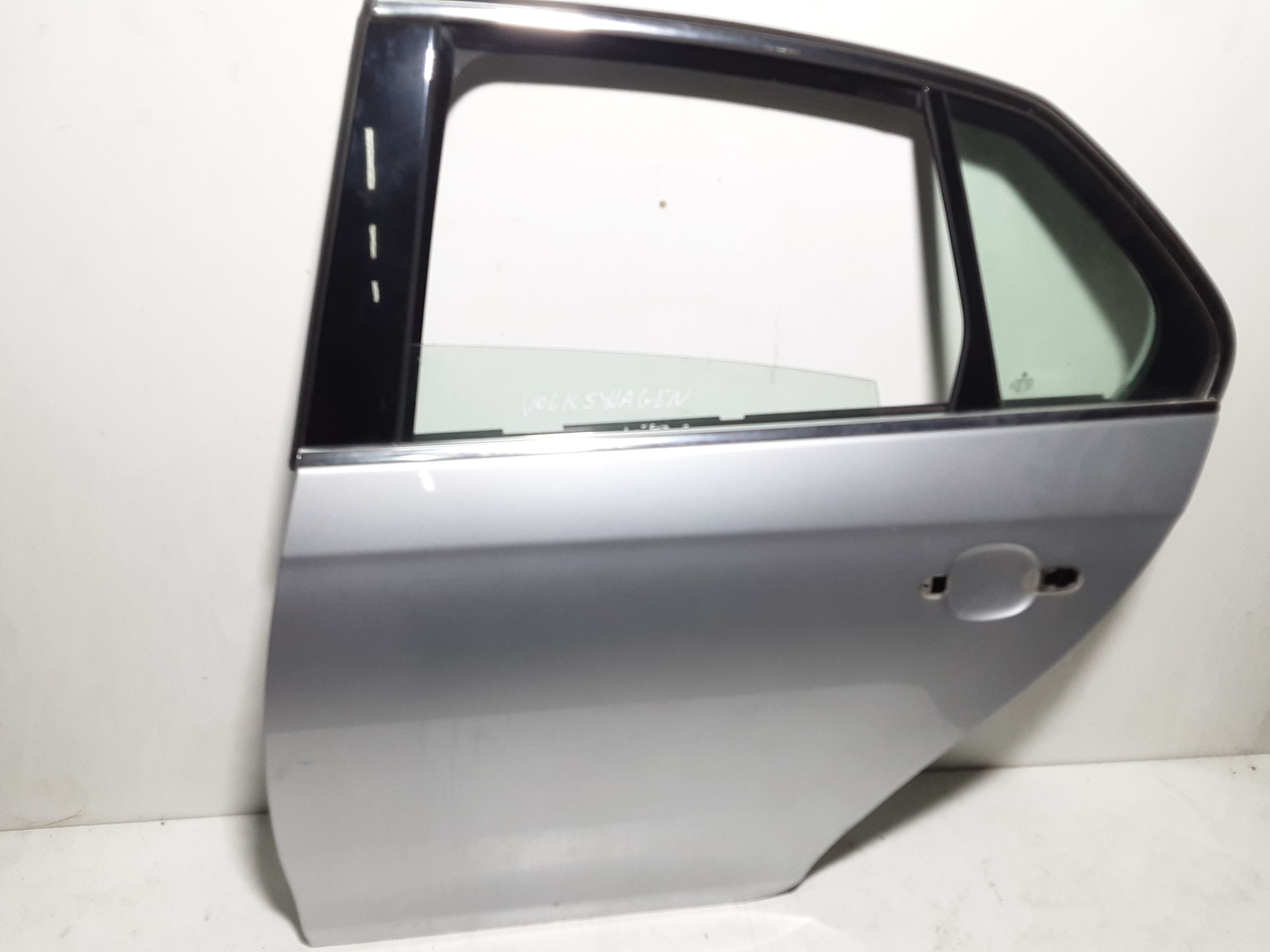 Portiera Posteriore Sinistra VOLKSWAGEN Jetta Serie A5