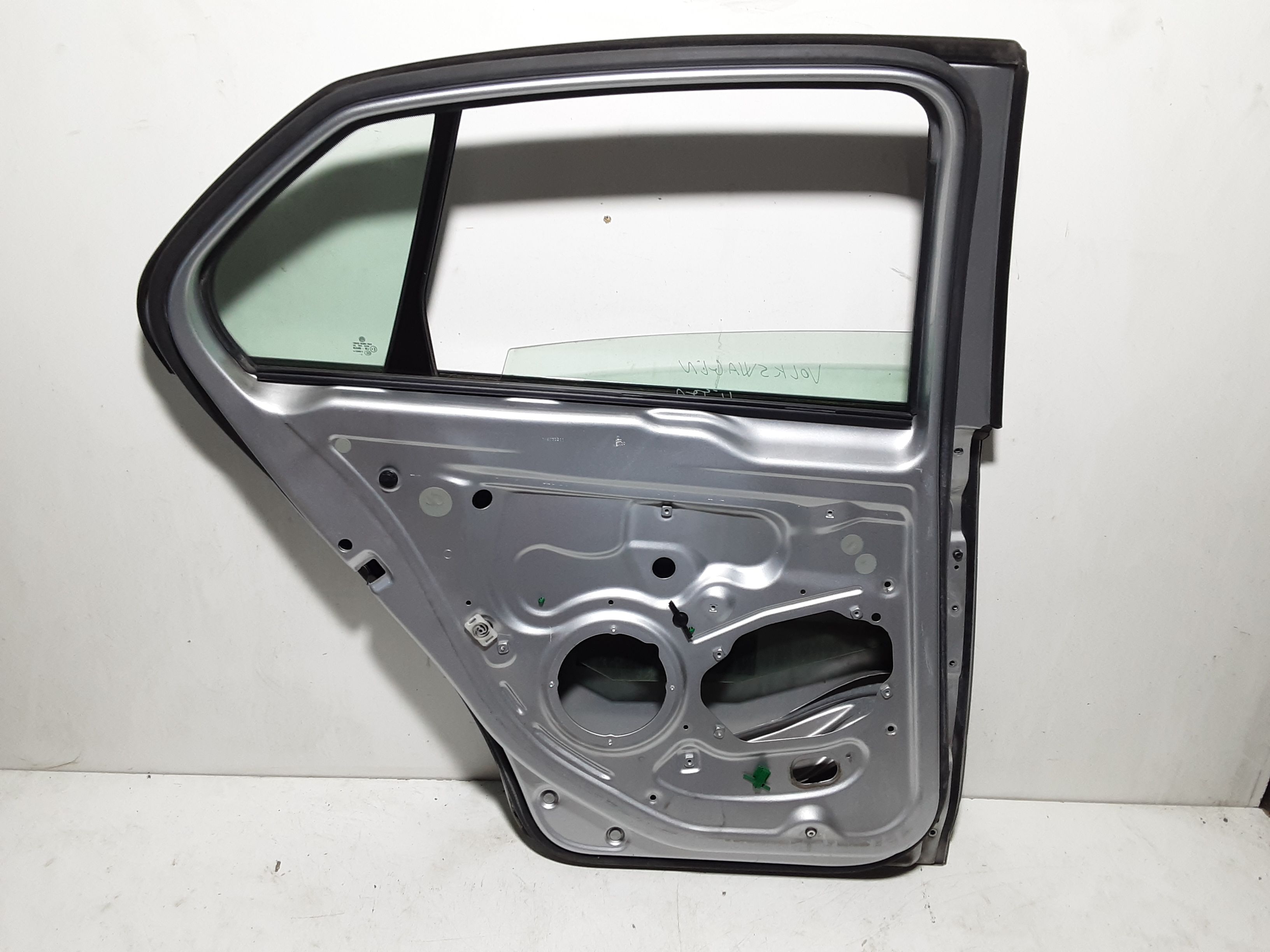 Portiera Posteriore Sinistra VOLKSWAGEN Jetta Serie A5