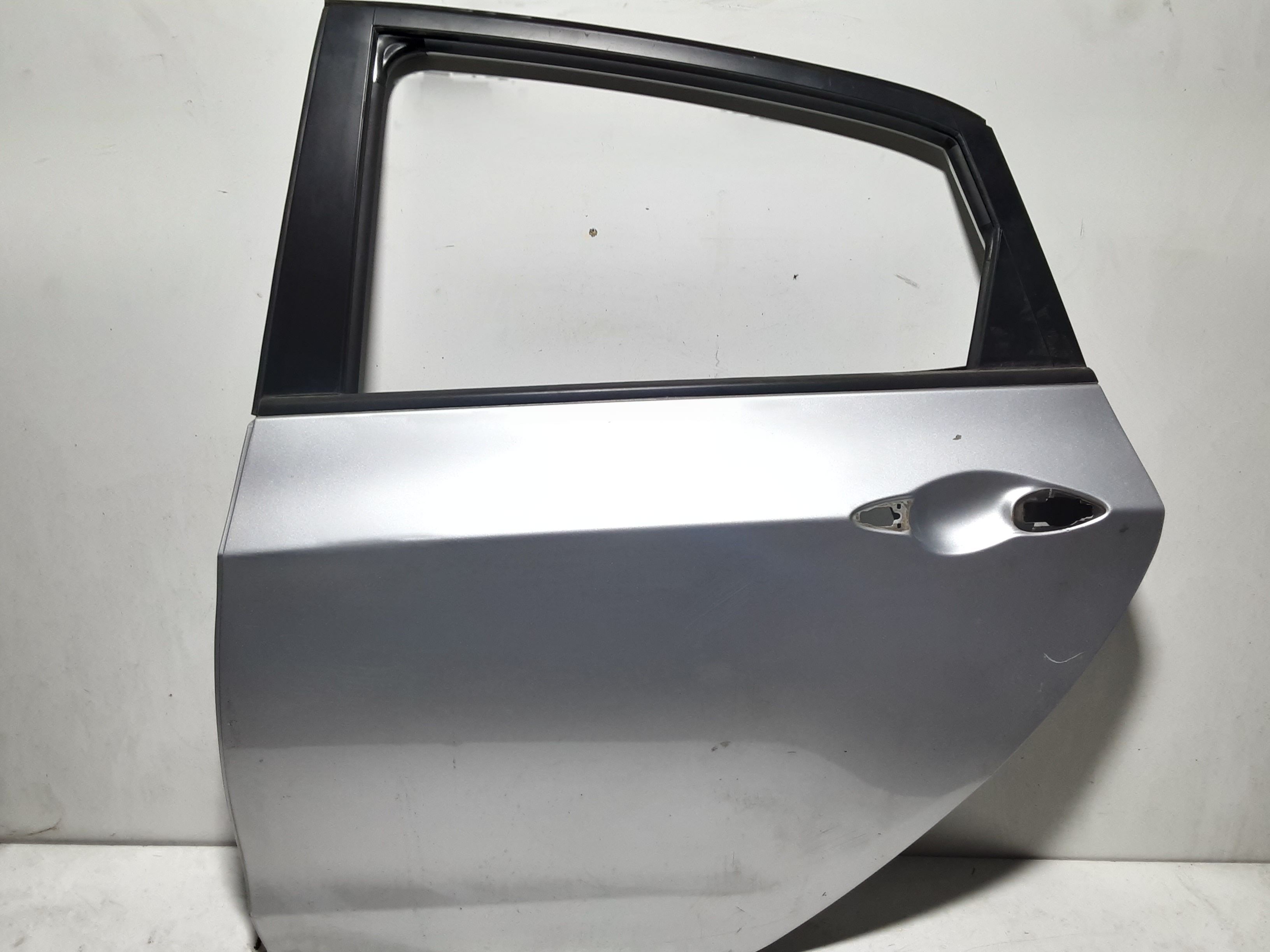 Portiera Posteriore Sinistra HYUNDAI i30 Serie (12>18)