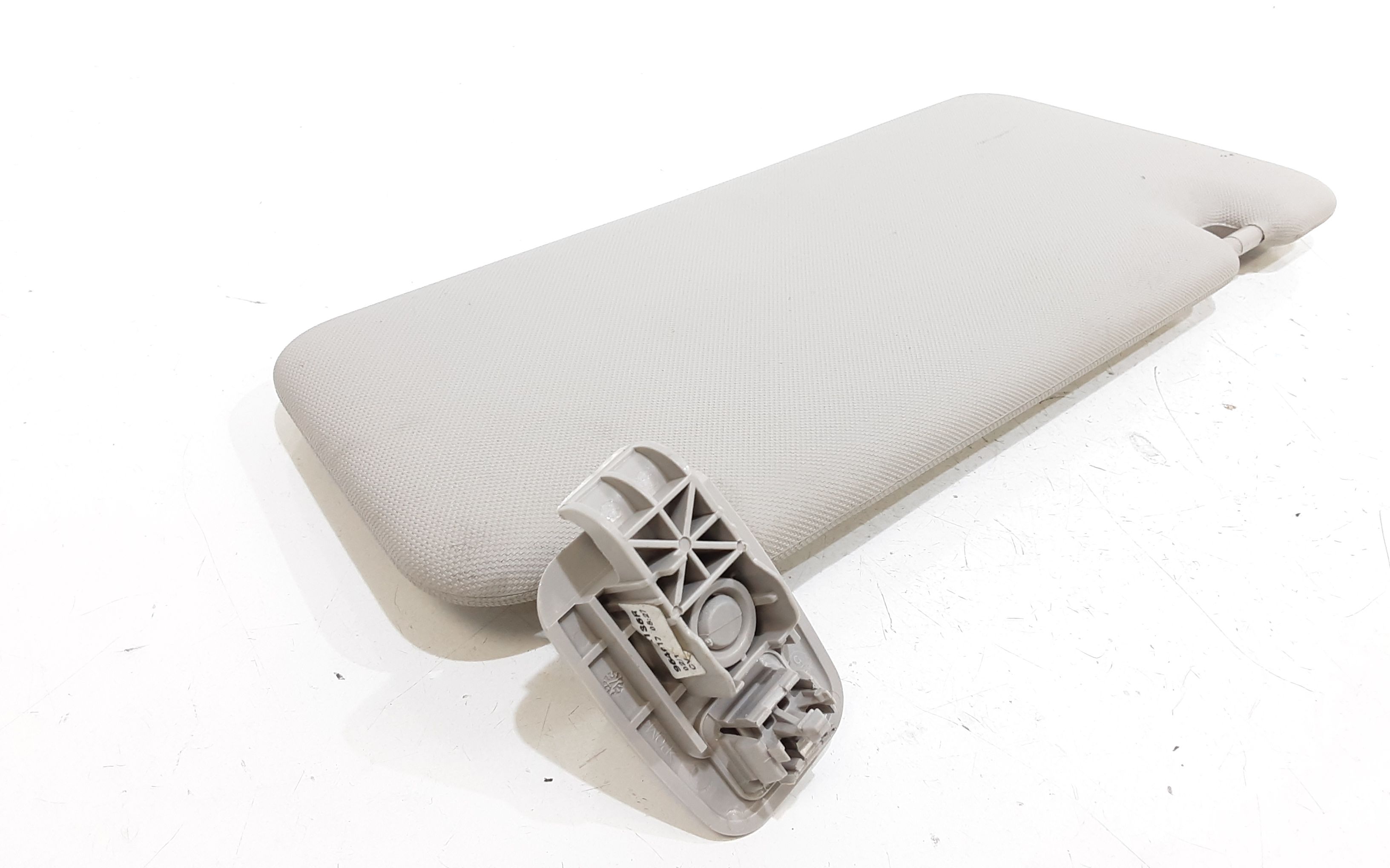 Parasole aletta anteriore Lato Guida RENAULT Clio Serie IV (12>19)