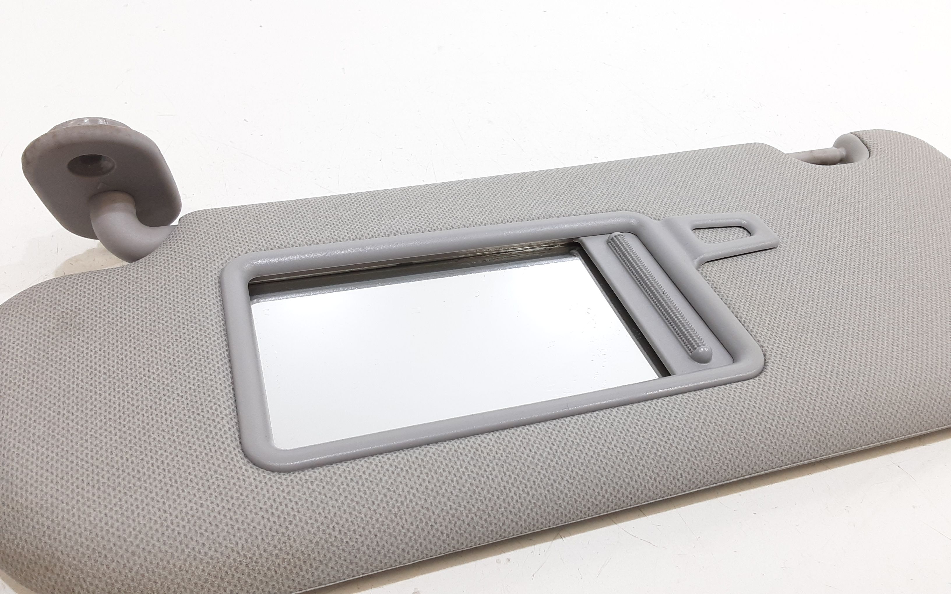 Parasole aletta anteriore Lato Guida HYUNDAI i30 Serie (12>18)