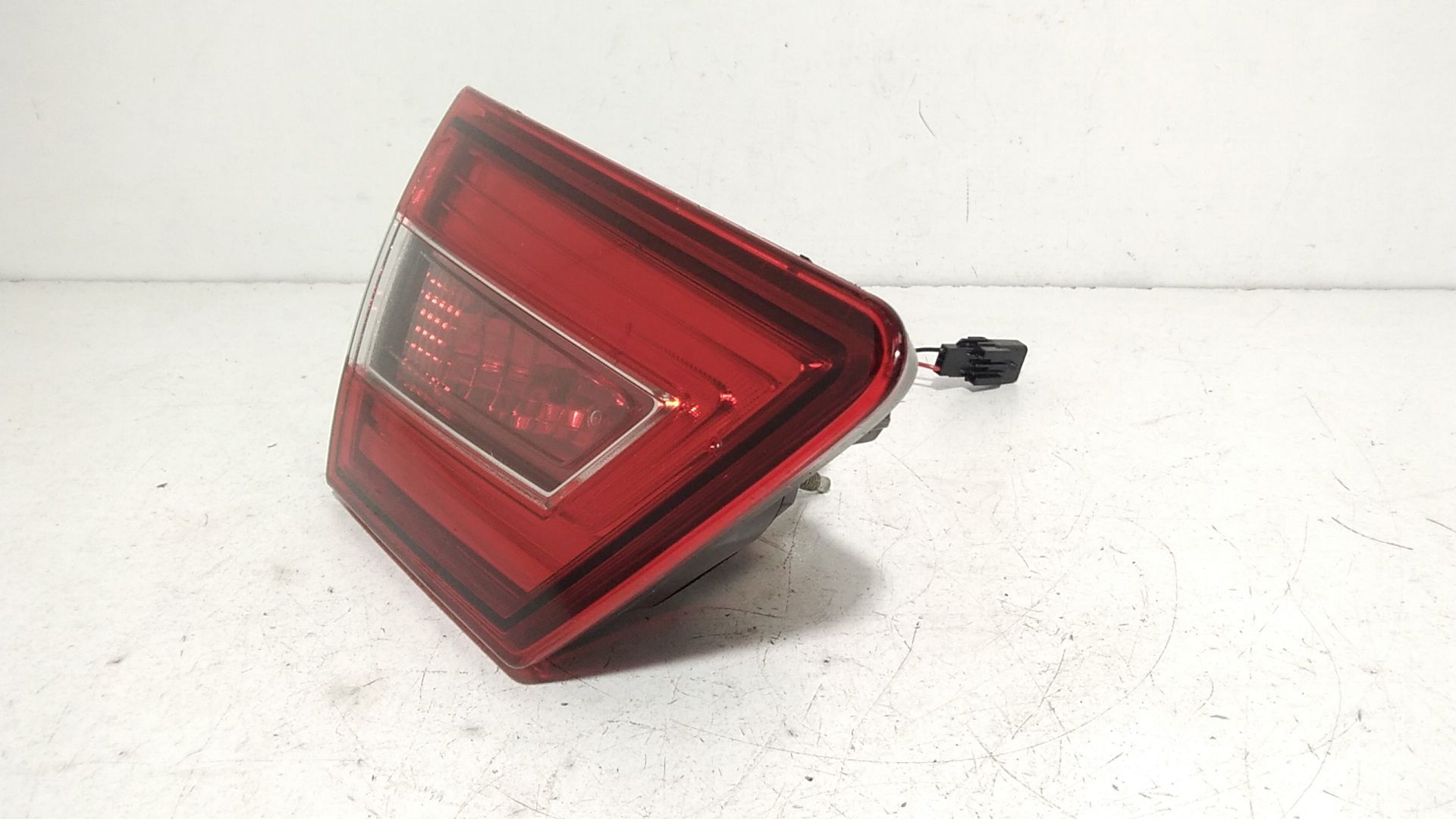 Stop Posteriore Sinistro Integrato nel Portello RENAULT Clio Serie IV (12>19)