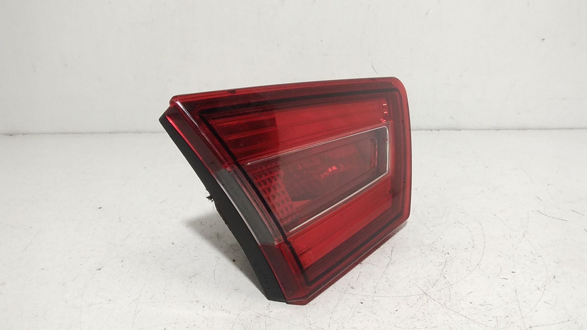 Stop Posteriore Sinistro Integrato nel Portello RENAULT Clio Serie IV (12>19)