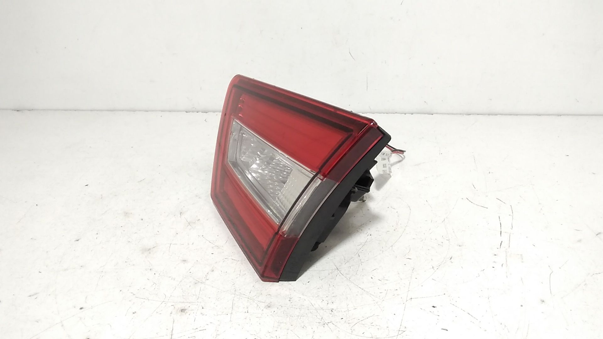 Stop Posteriore Destro Integrato nel Portello RENAULT Clio Serie IV (12>19)