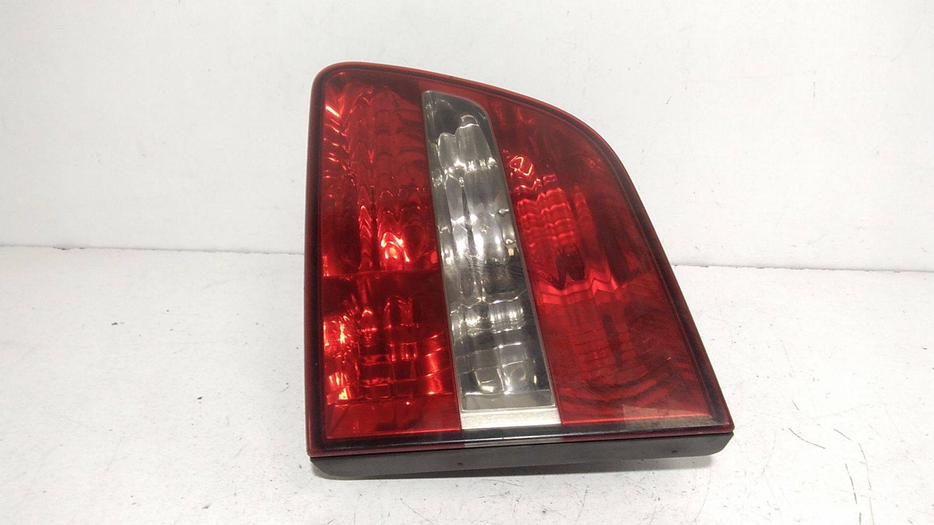 Stop Posteriore Destro Integrato nel Portello FIAT Stilo S. Wagon