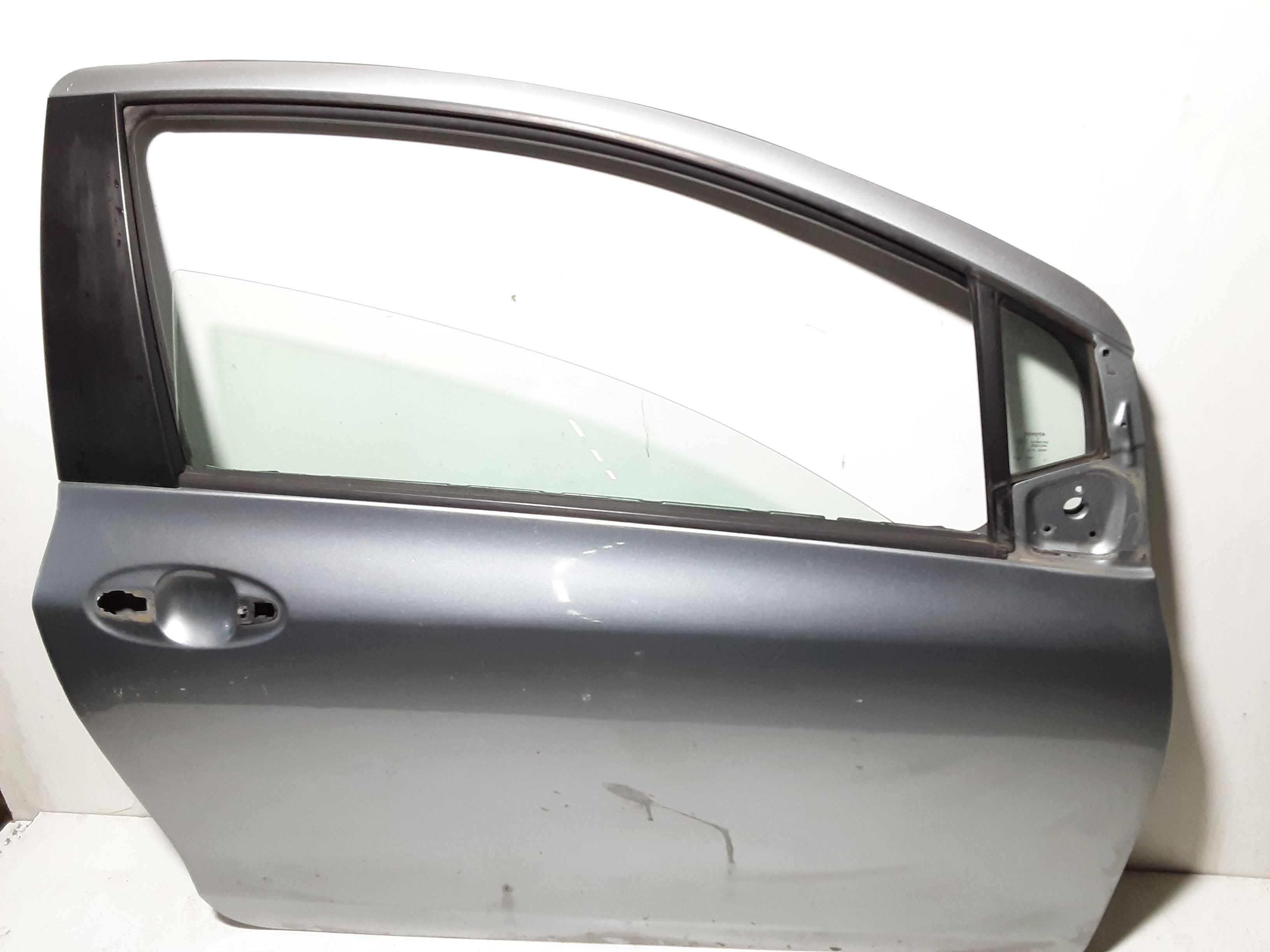Portiera anteriore Destra TOYOTA Yaris 2 Serie