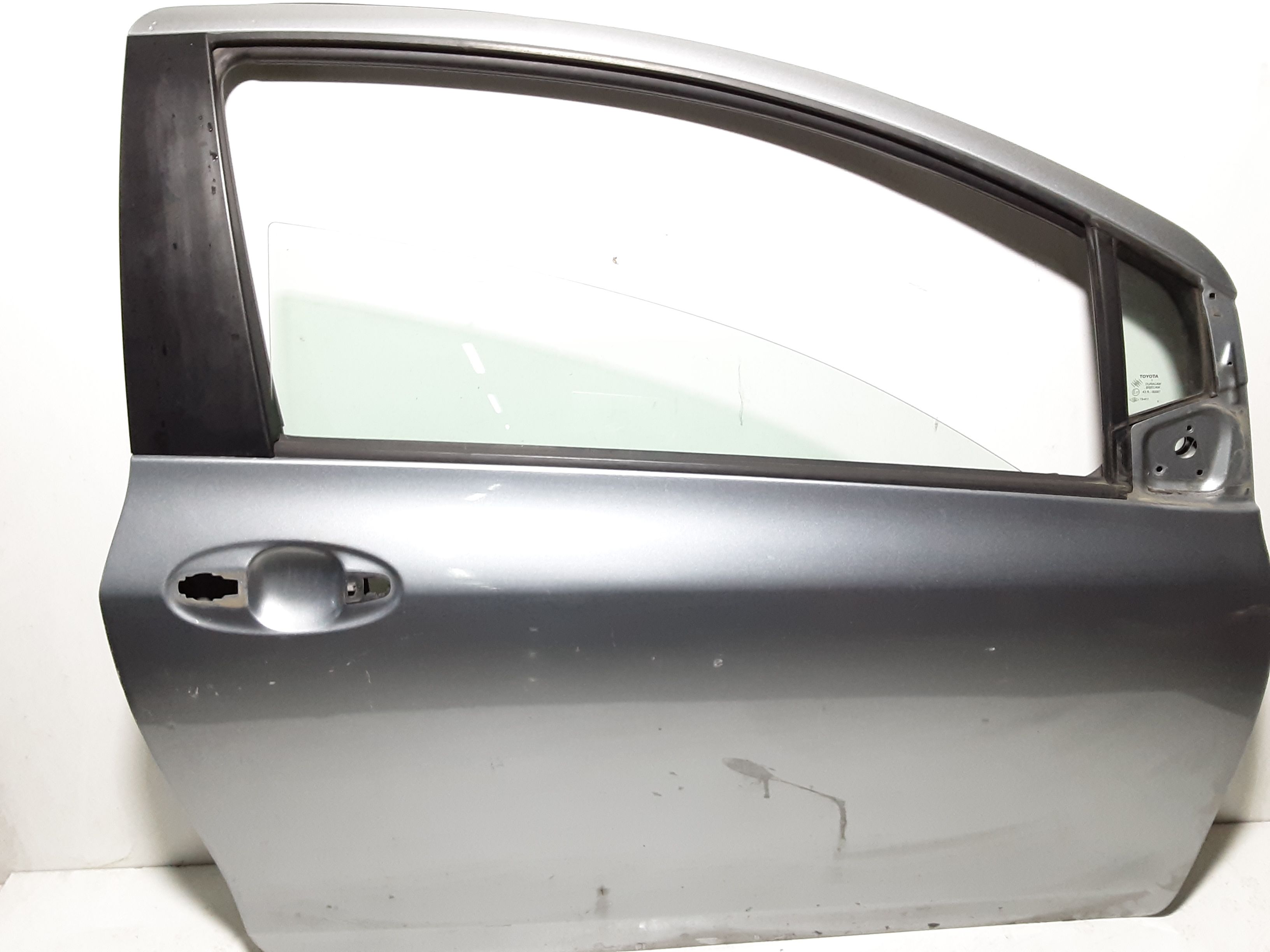 Portiera anteriore Destra TOYOTA Yaris 2 Serie