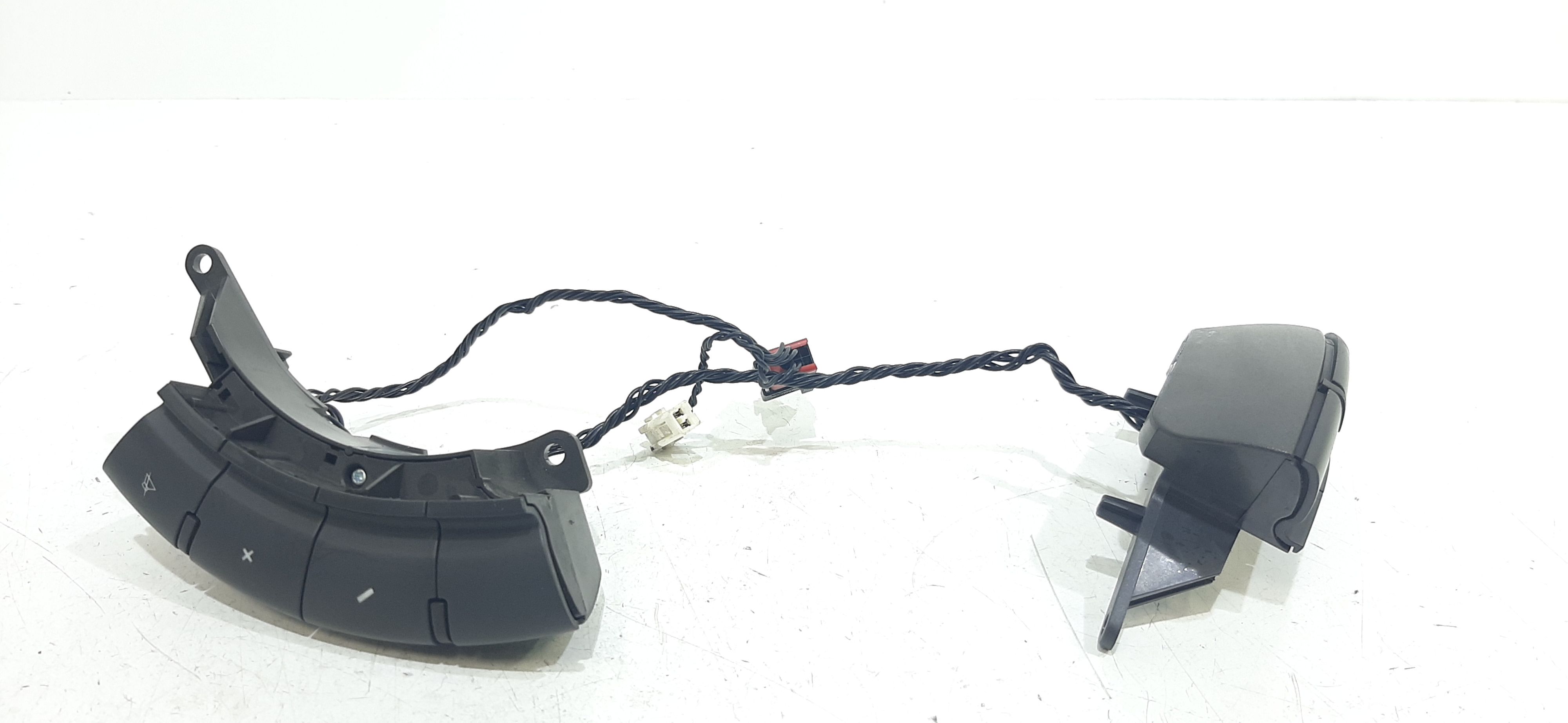 Comandi al volante multifunzione FIAT Idea 1� Serie