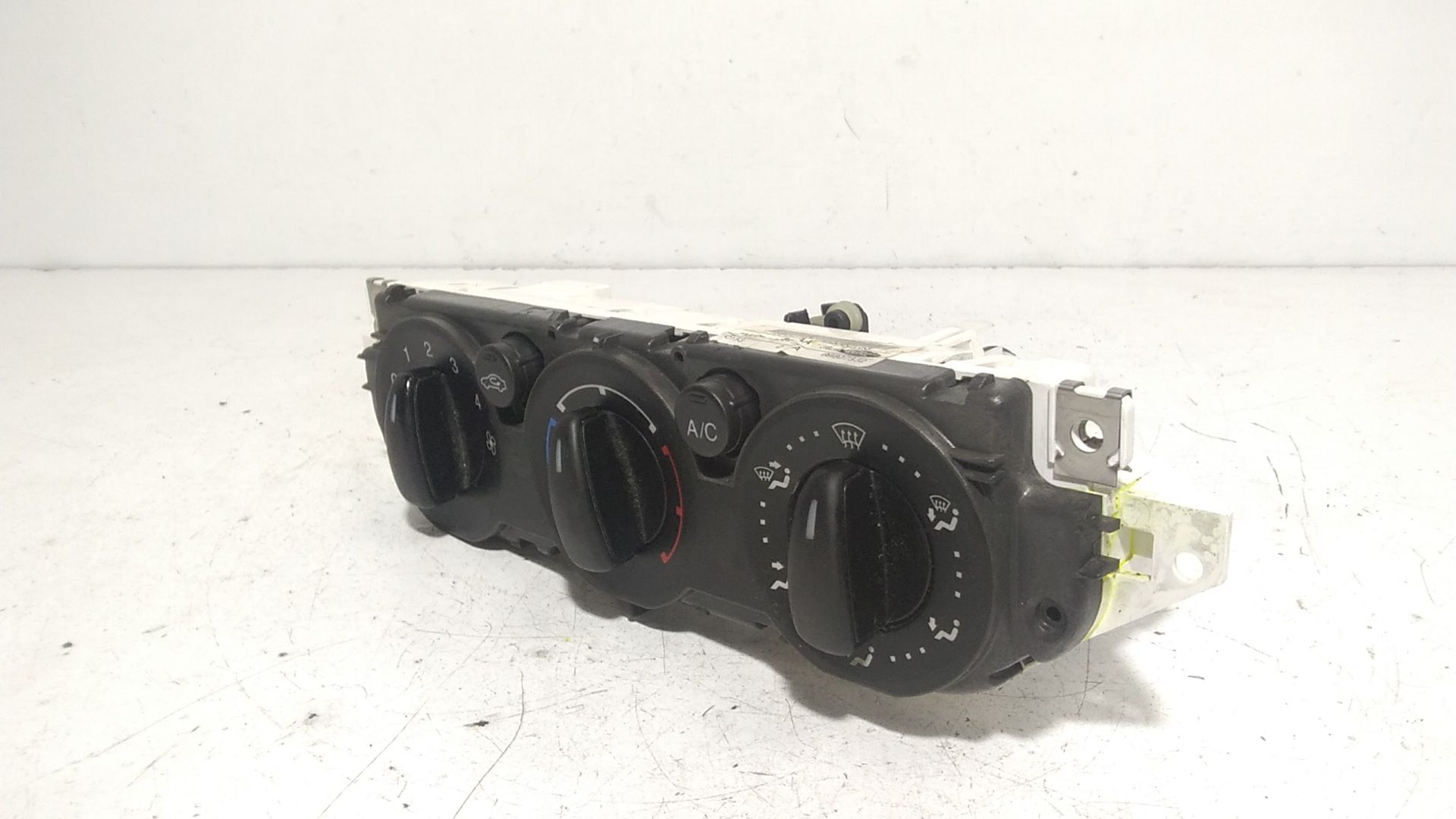 Comandi Clima FORD Focus S. Wagon 3 Serie