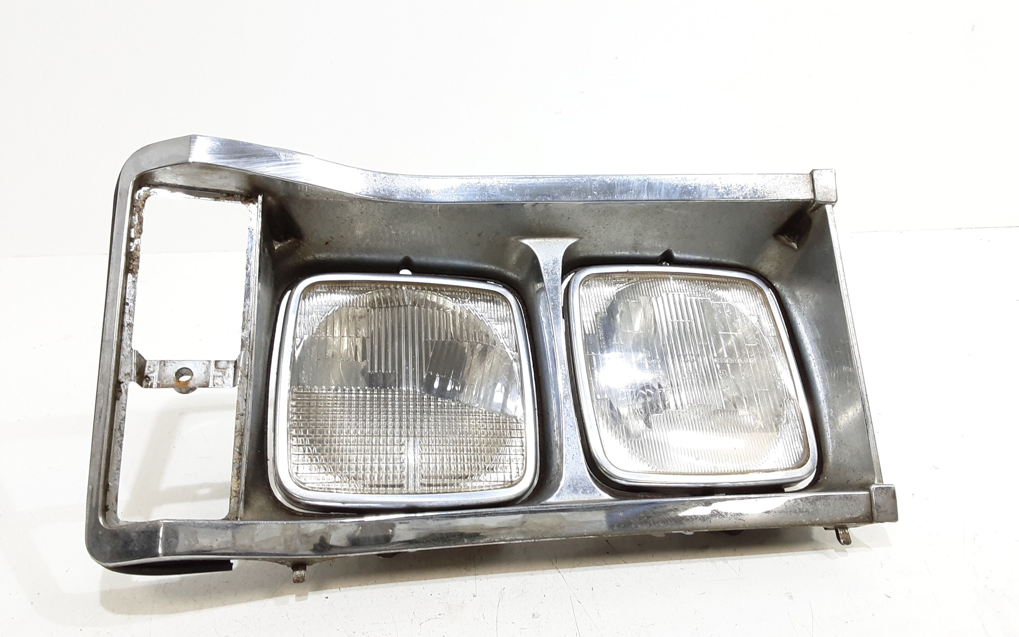 Faro anteriore Destro Passeggero FIAT 125 Serie