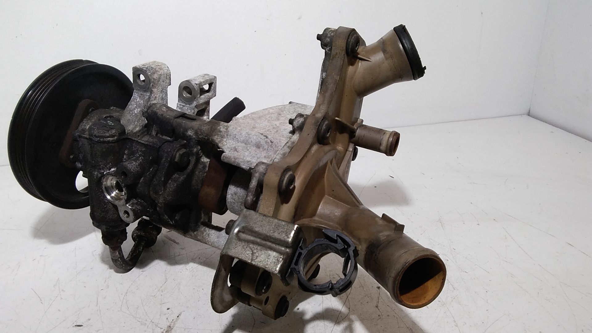 Pompa acqua FORD Transit Serie (00>06)