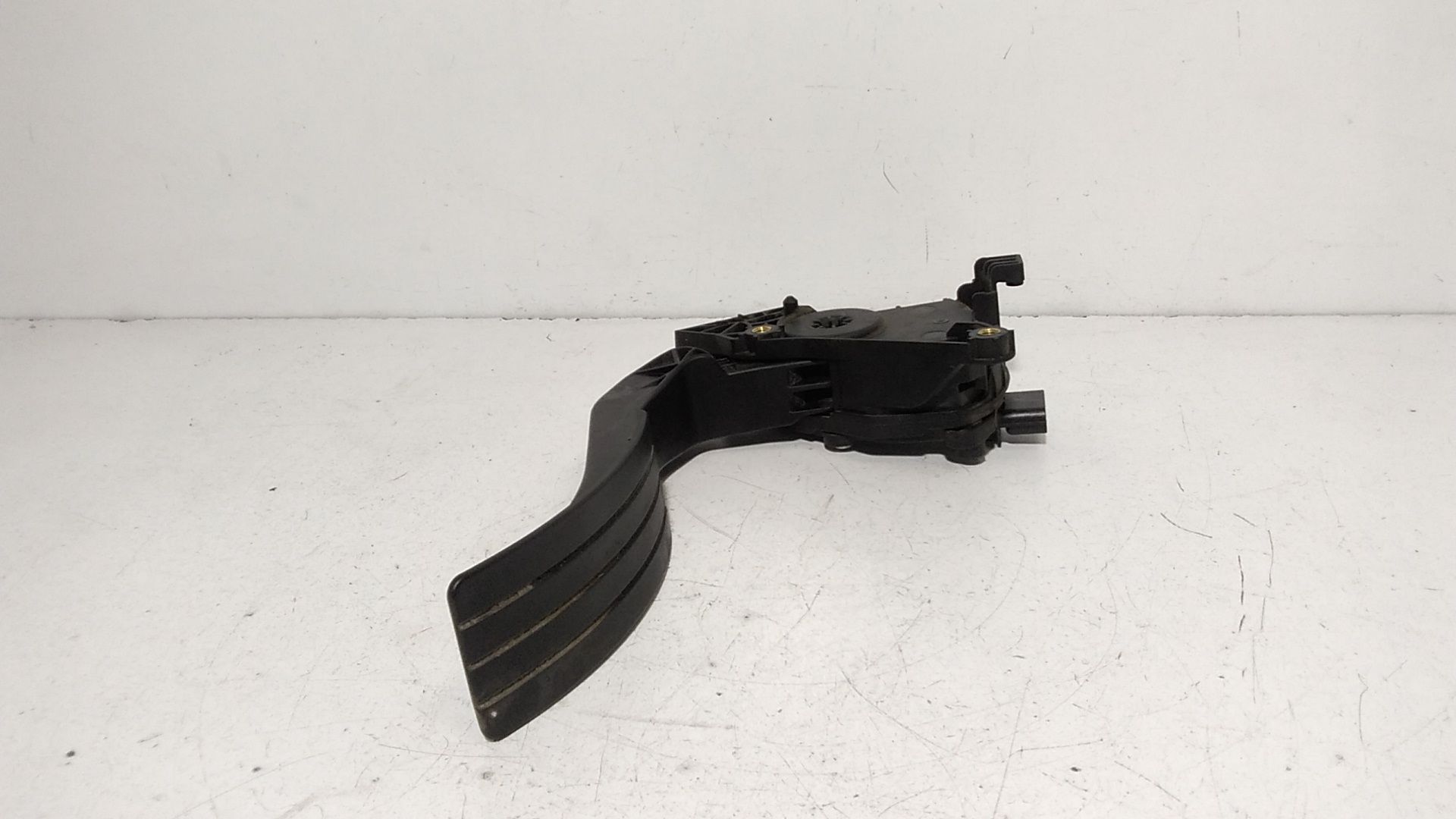 Pedale acceleratore RENAULT Clio Serie IV (12>19)