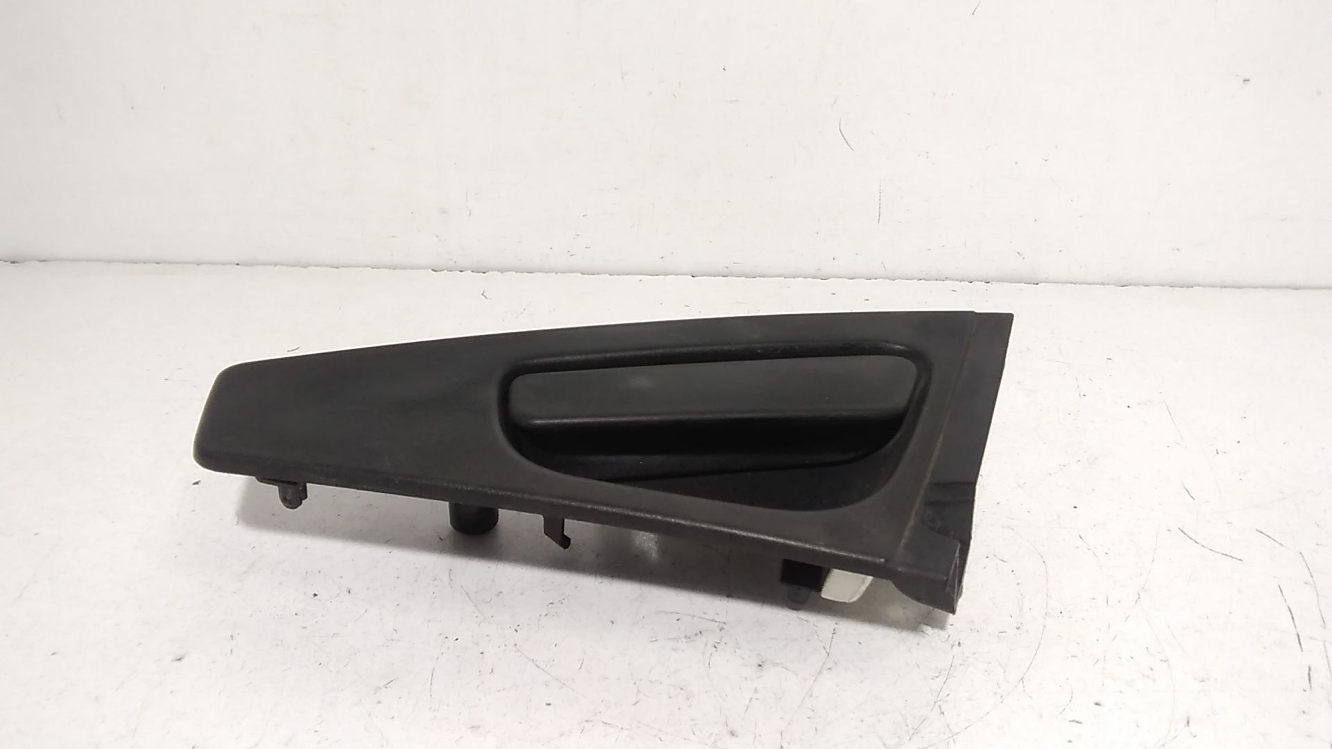 Maniglia esterna Posteriore Destra RENAULT Clio Serie IV (12>19)